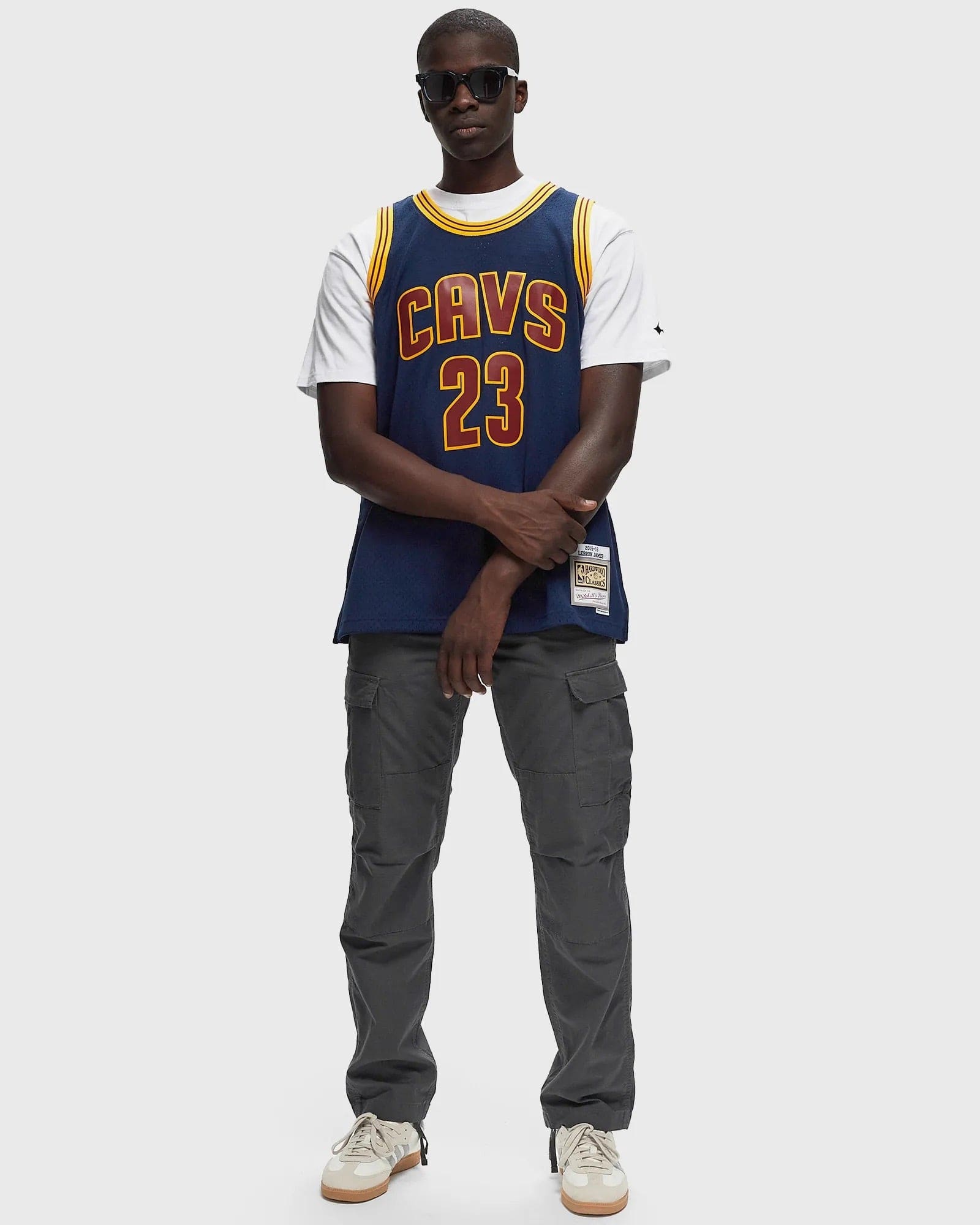 Mitchell And Ness Jerseys LeBron James Cleveland Cavaliers Mitchell & Ness NBA 15-16 Alt HWC Swingman Jersey - Navy