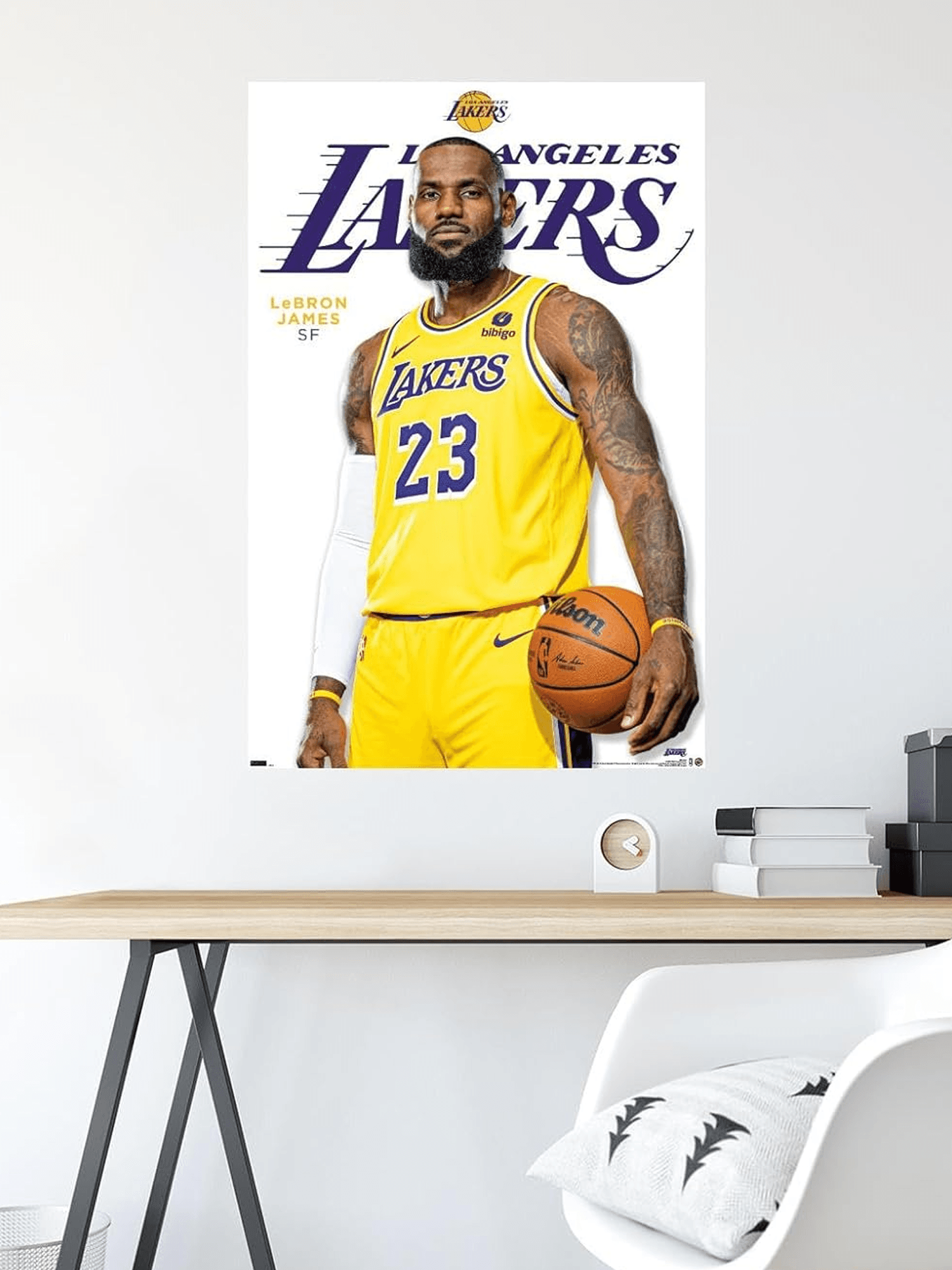 Trends International Posters LeBron James Los Angeles Lakers Trends NBA 61 x 91.5cm Feature Poster