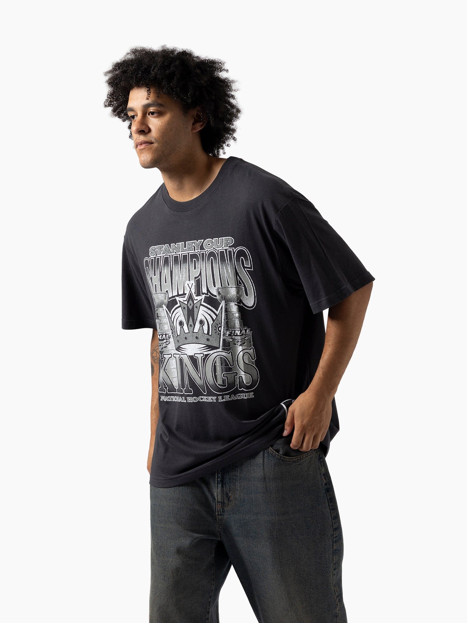 Mitchell And Ness T-Shirts Los Angeles Kings Mitchell & Ness NHL 14 x Stanley Cup Vintage T-Shirt - Washed Black