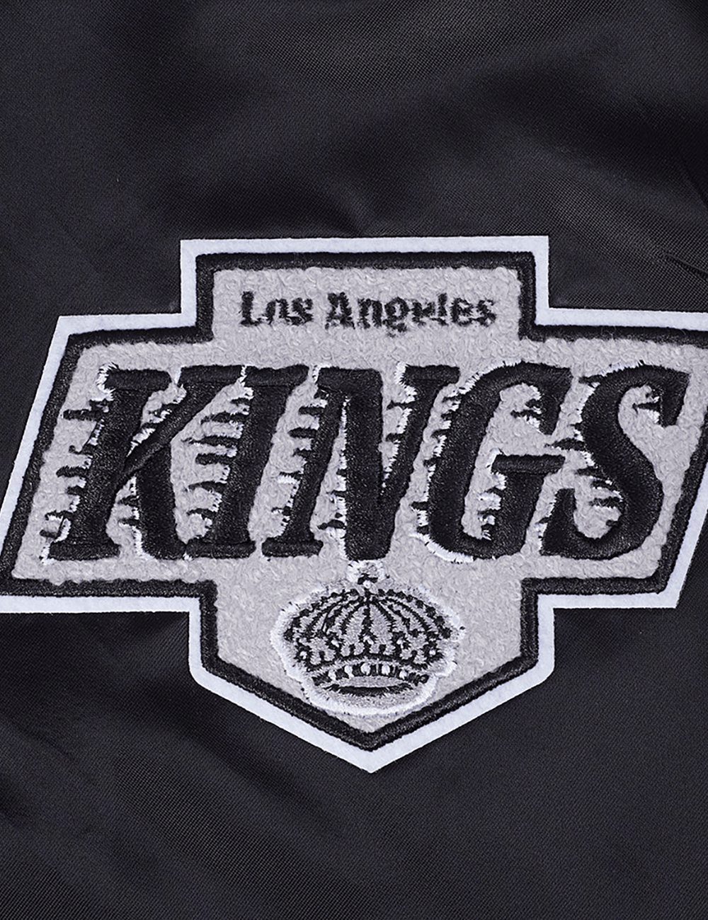 Pro Standard Jackets Los Angeles Kings Pro Standard NHL Retro Classic Lightweight Satin Jacket - Black