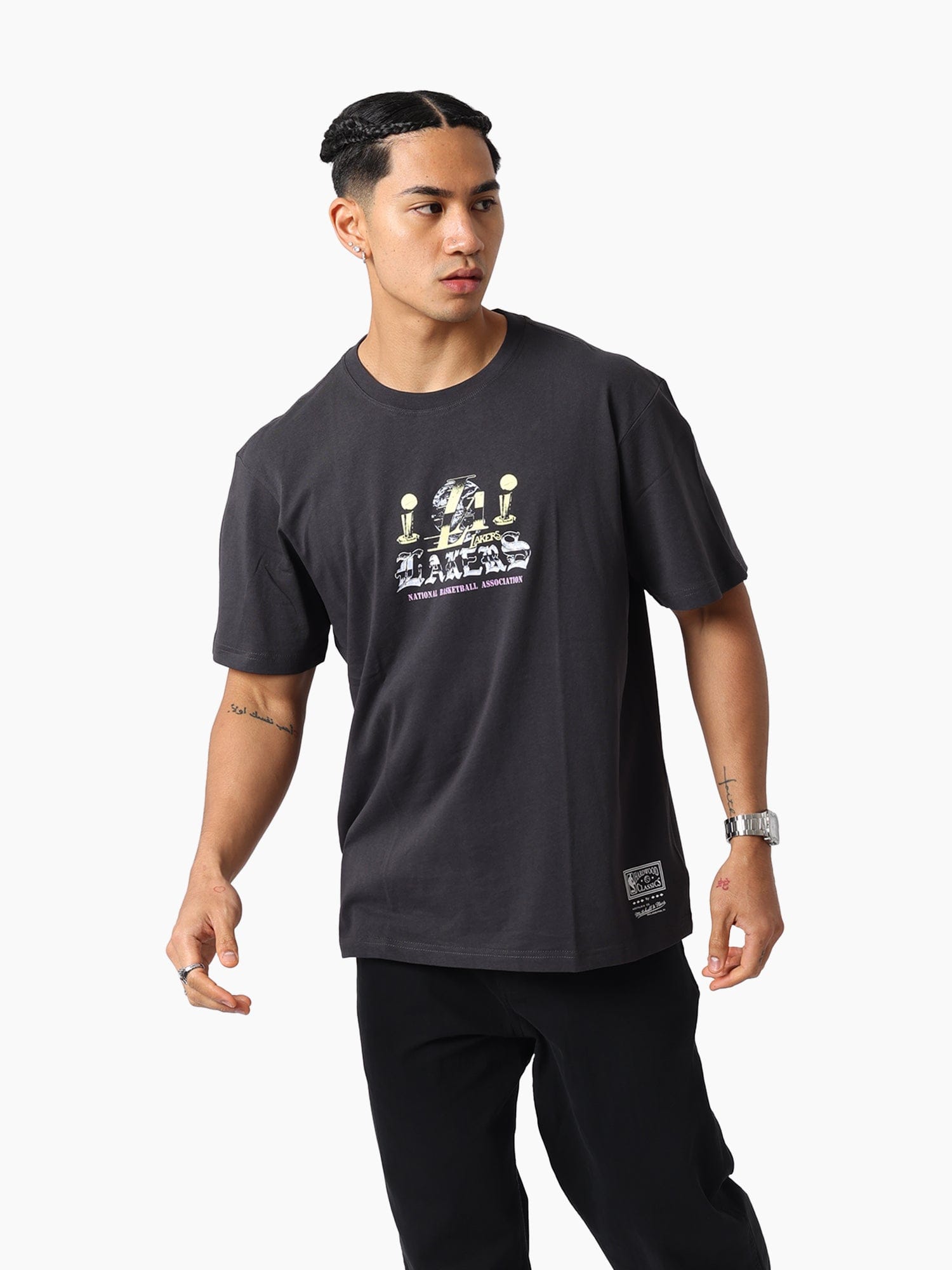Mitchell And Ness T-Shirts Los Angeles Lakers Mitchell & Ness NBA Champs Chrome Vintage T-Shirt - Washed Black