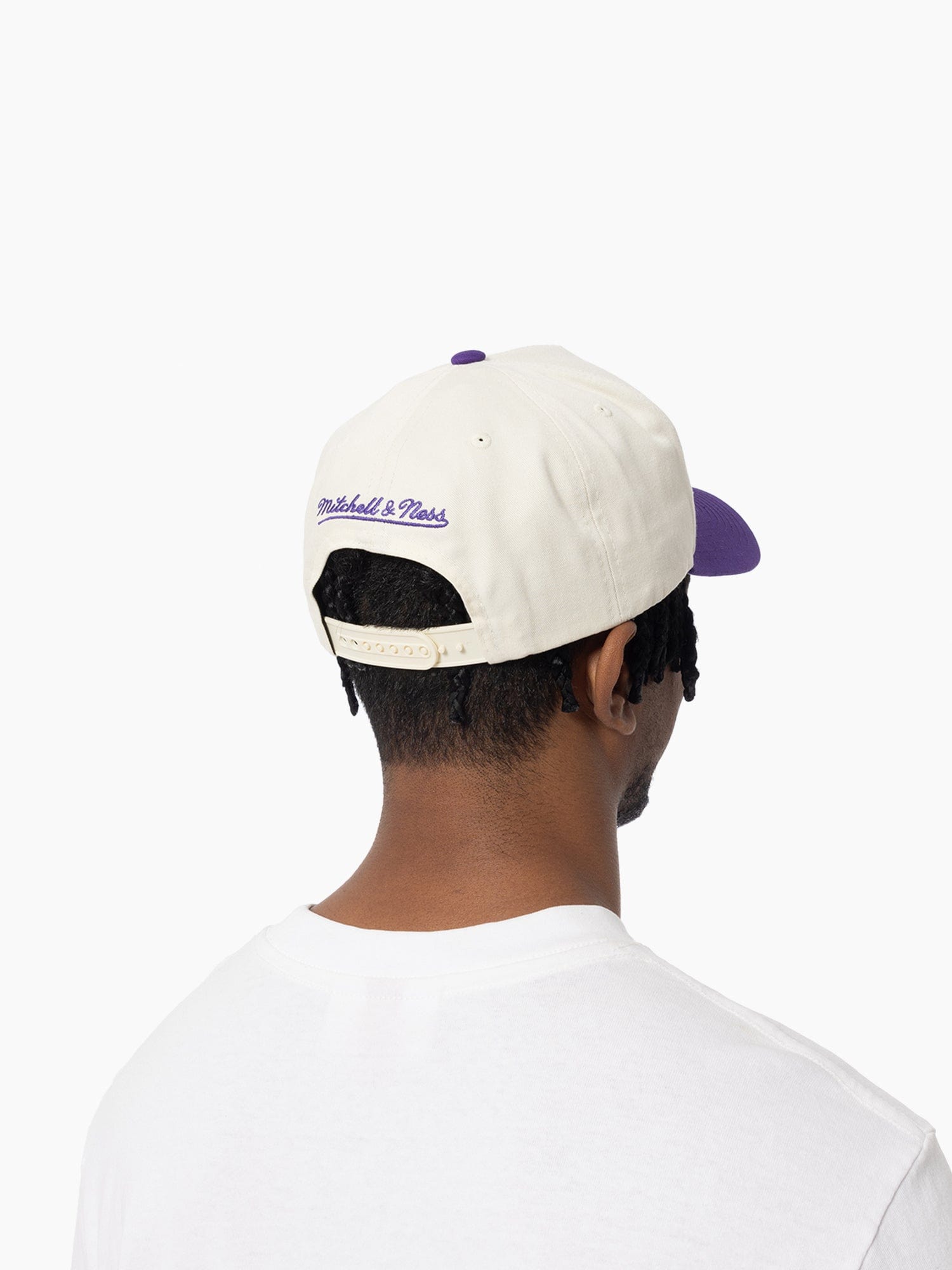 Mitchell And Ness Caps Los Angeles Lakers Mitchell & Ness NBA HWC 2T Pro Pinch Snapback Hat - Cream