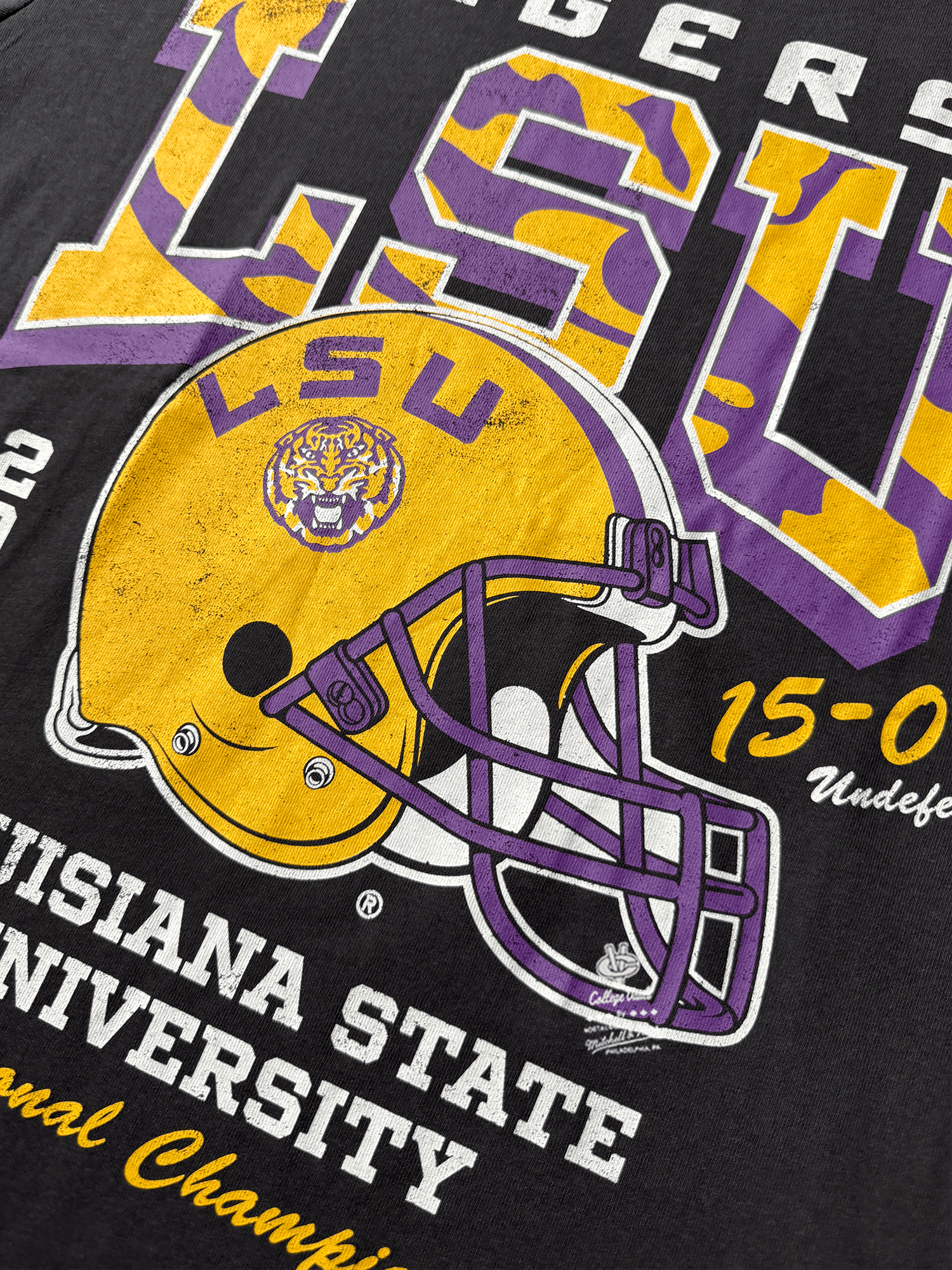 Mitchell And Ness T-Shirts LSU Tigers Mitchell & Ness NCAA Champs Arch Vintage T-Shirt - Washed Black