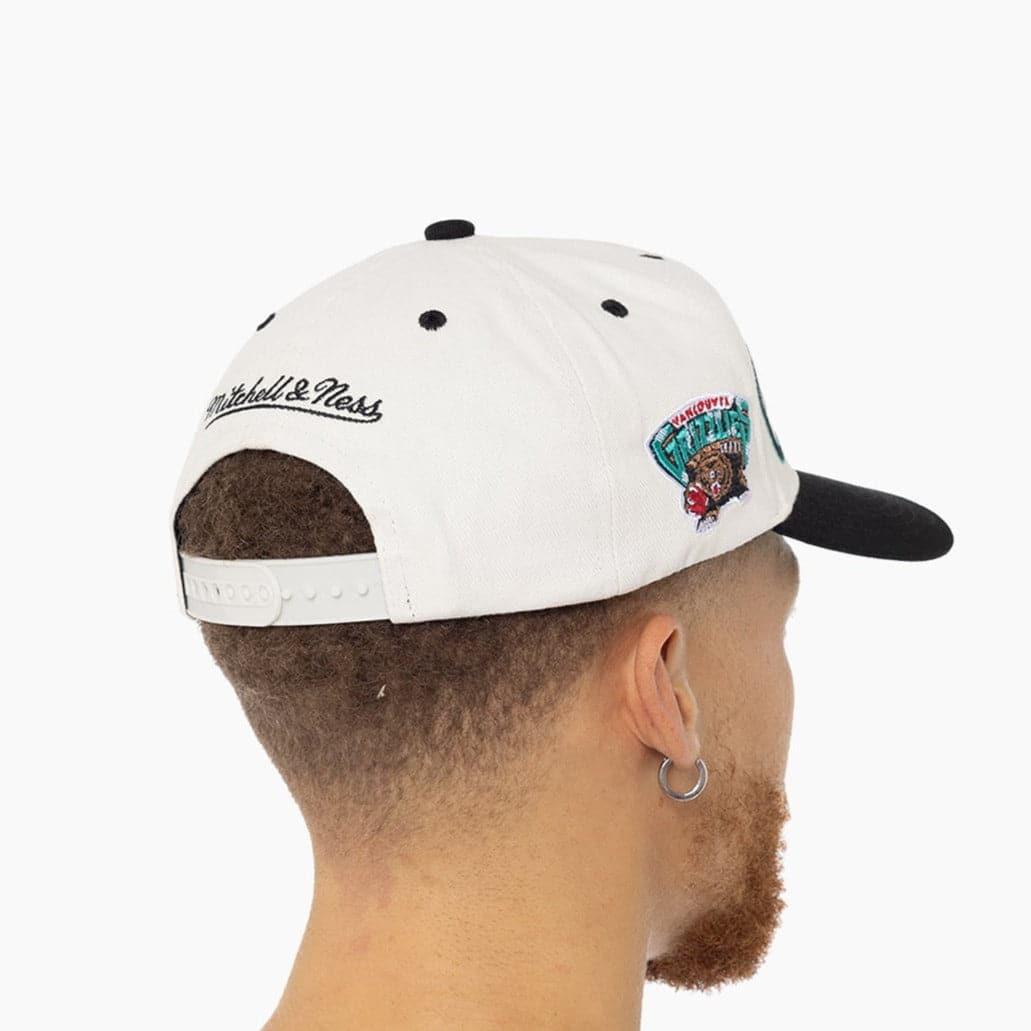 Mitchell And Ness Caps Memphis Grizzlies Mitchell & Ness NBA HWC Script Deadstock Snapback Hat - Off White
