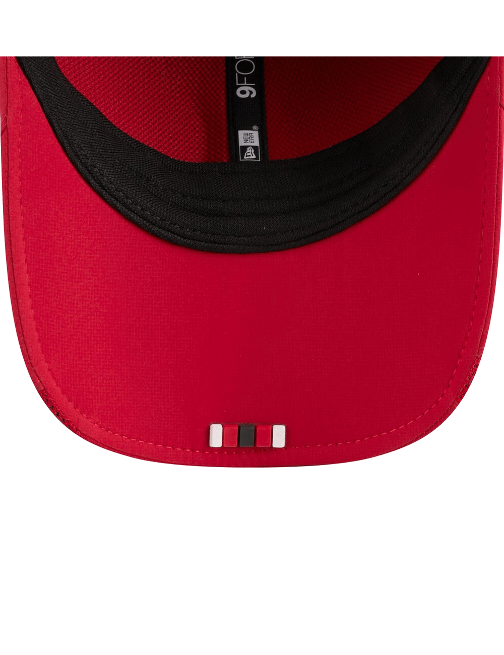 Tampa Bay Buccaneers New Era NFL 25 Sideline 9FORTY M-Crown Snapback Hat - Red