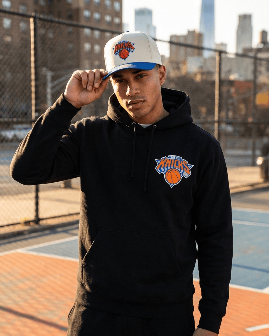 US Sports HQ Bundles New York Knicks NBA Snapback Hat & Hoodie Bundle