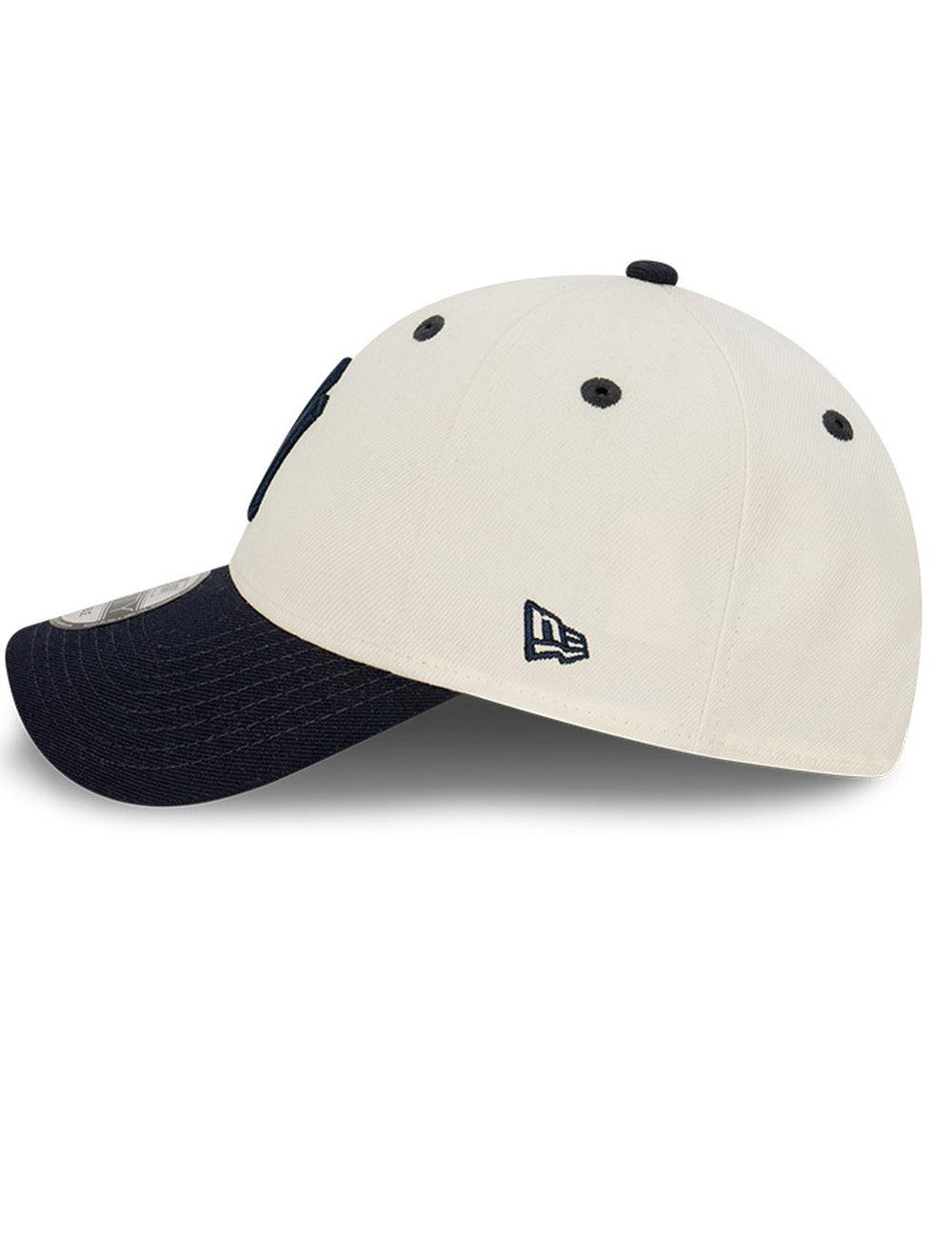 New Era Caps New York Yankees New Era MLB Team 2T 9FORTY Snapback Hat - Chrome White