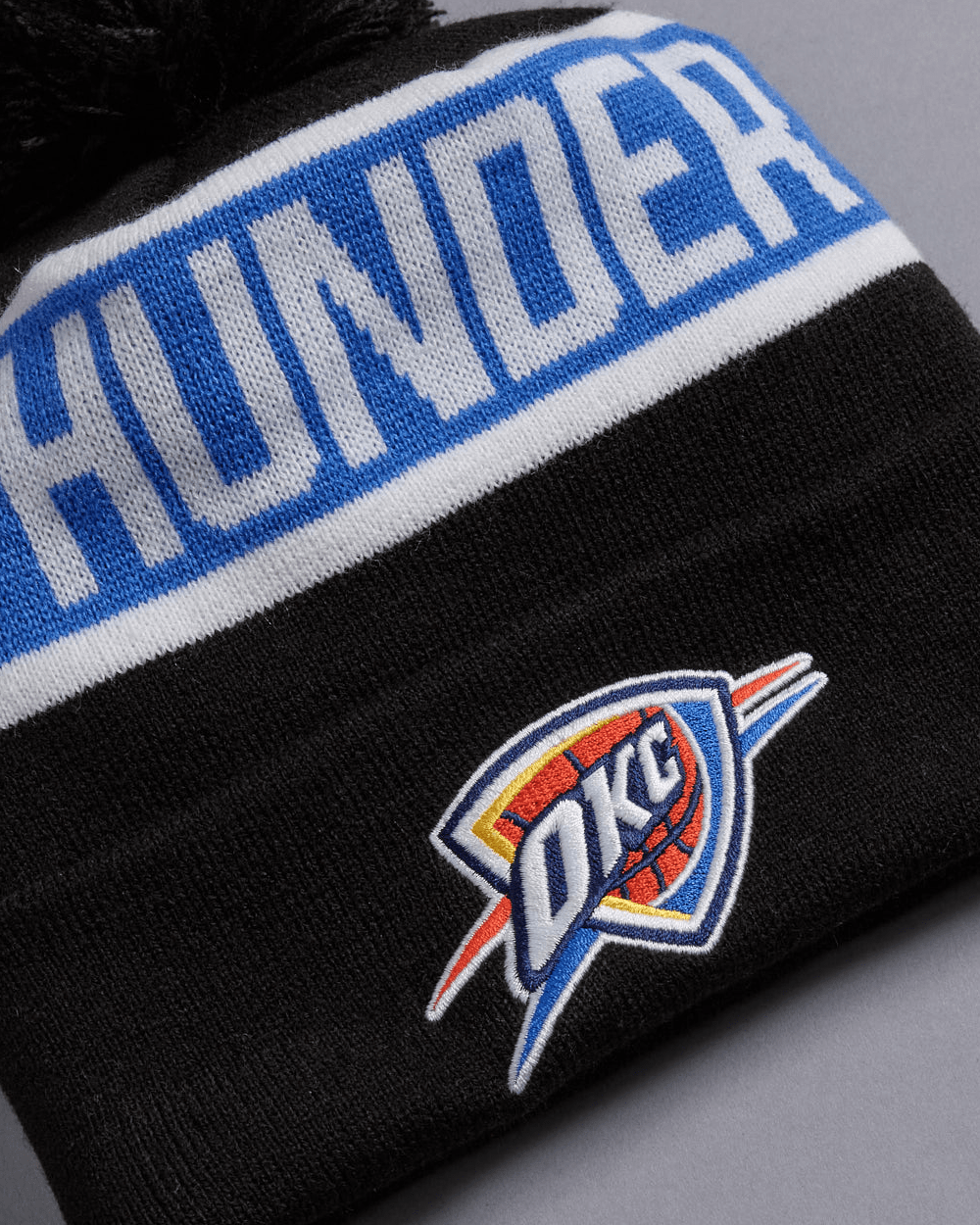 New Era Beanies Oklahoma City Thunder New Era NBA Spell Out Knit Beanie - Black
