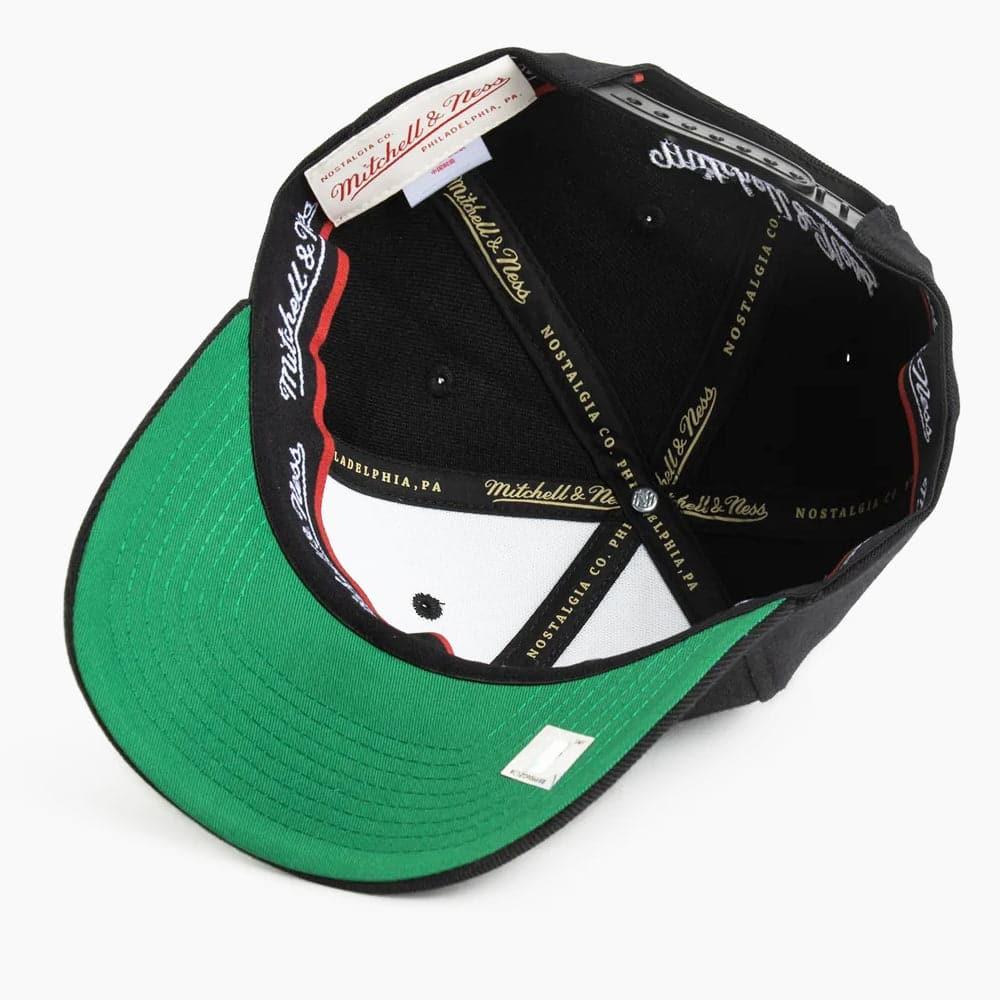 Mitchell And Ness Caps Philadelphia 76ers Mitchell & Ness NBA HWC Classic Red Snapback Hat - Black