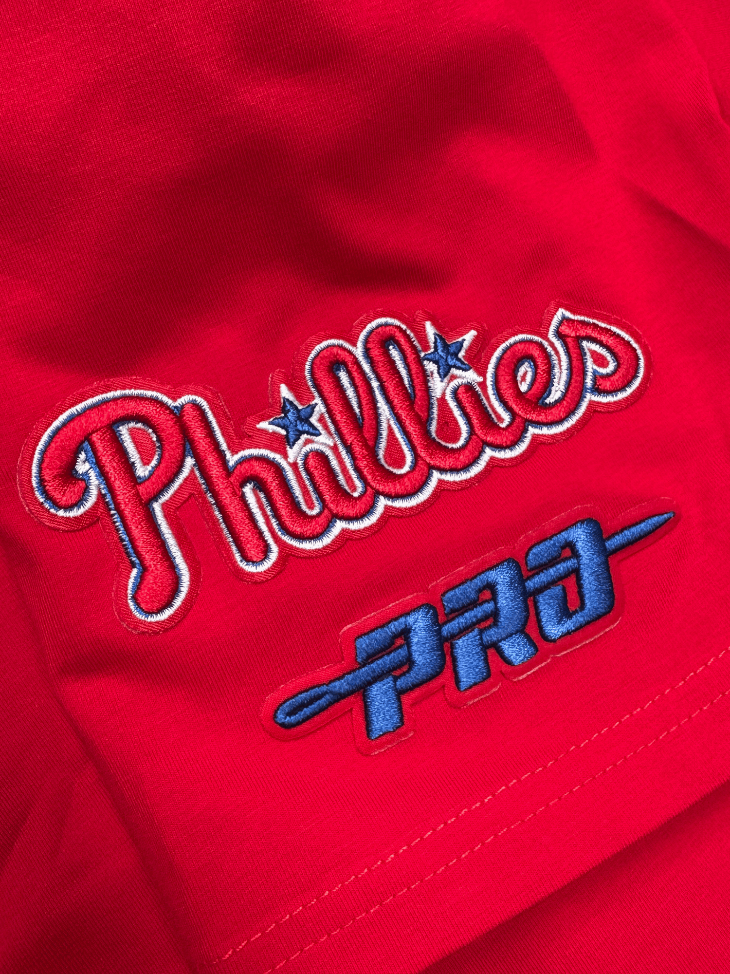 Pro Standard T-Shirts Philadelphia Phillies Pro Standard MLB City Arch Premium Flex T-Shirt - Red