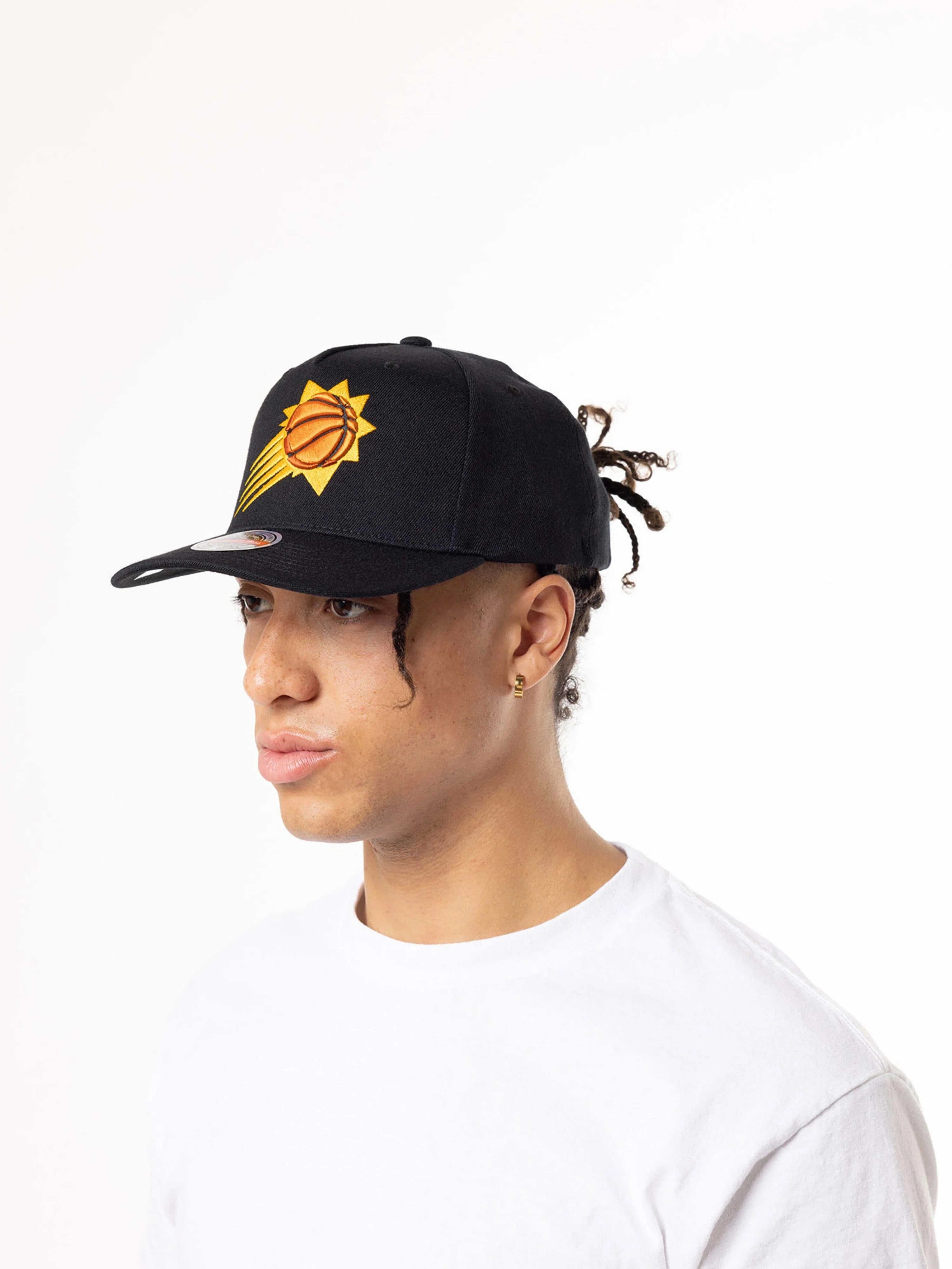Mitchell And Ness Caps Phoenix Suns Mitchell & Ness NBA Team Classic Red Snapback Hat - Black