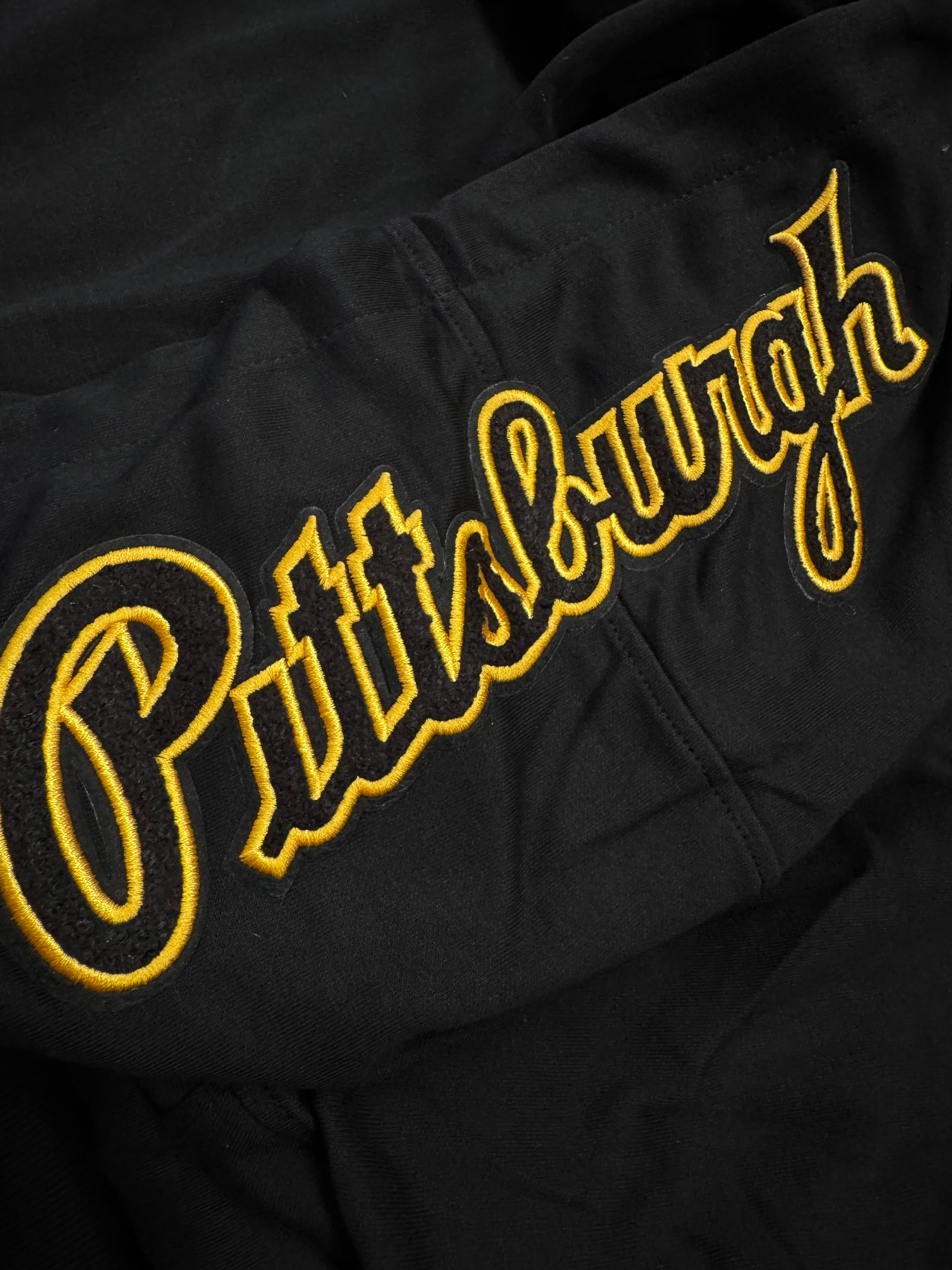 Pro Standard Jumpers Pittsburgh Pirates Pro Standard MLB Team Chenille Flex Hoodie Jumper - Black