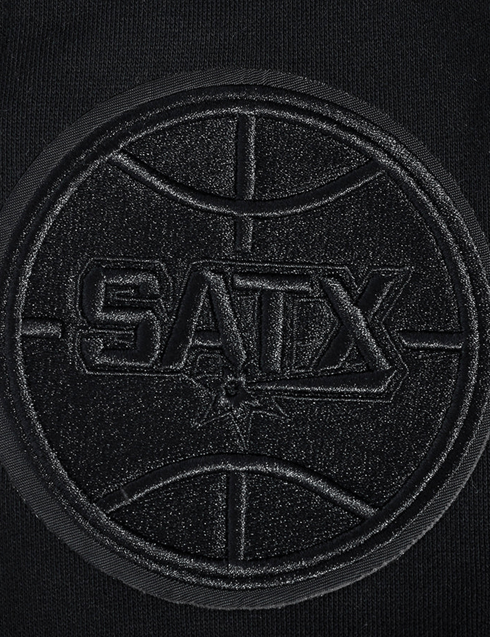 Pro Standard Jumpers San Antonio Spurs Pro Standard NBA Black On Black Drop Shoulder Hoodie Jumper