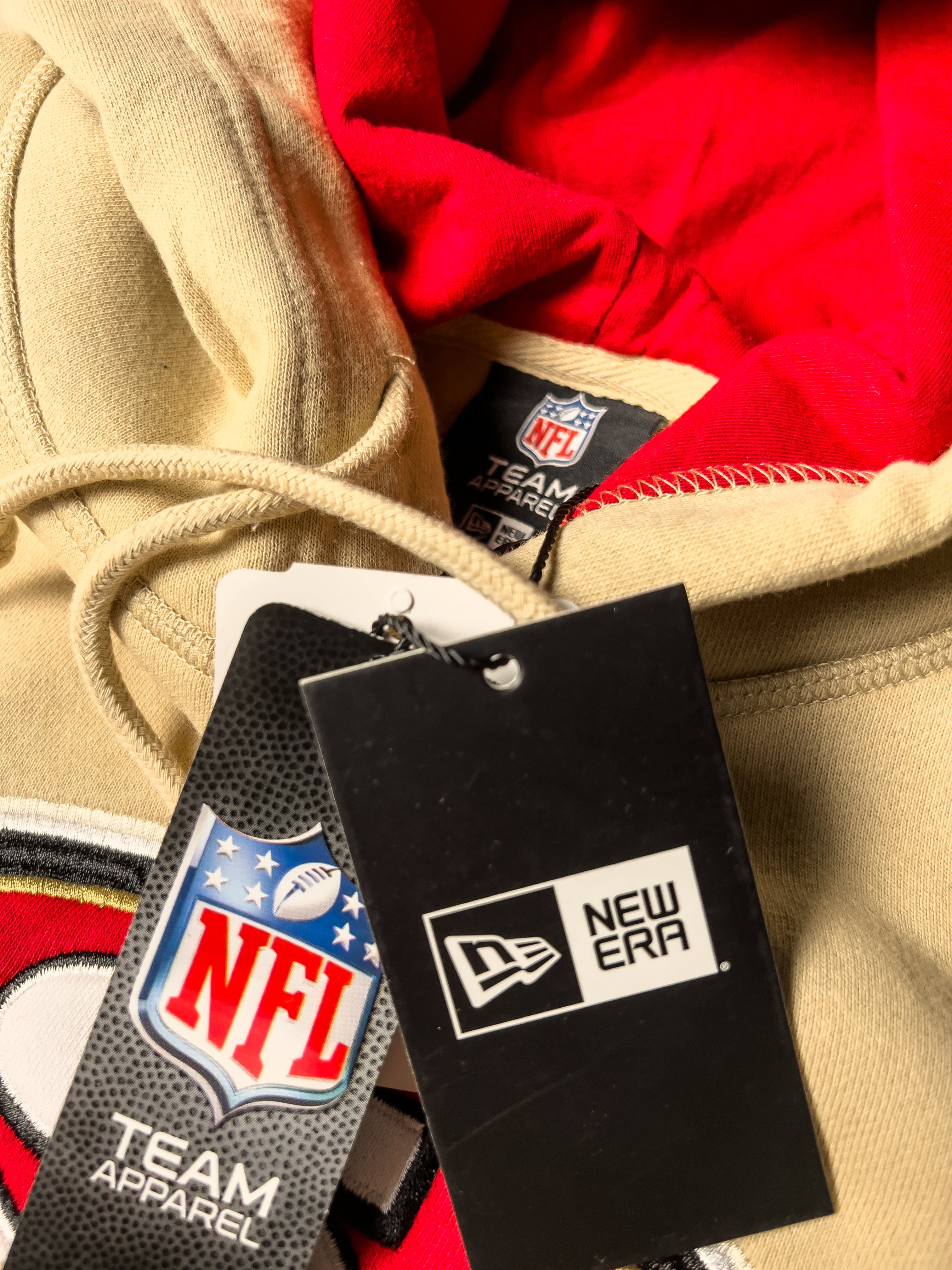 New Era Jumpers San Francisco 49ers New Era NFL Sideline Hoodie Jumper - Stone