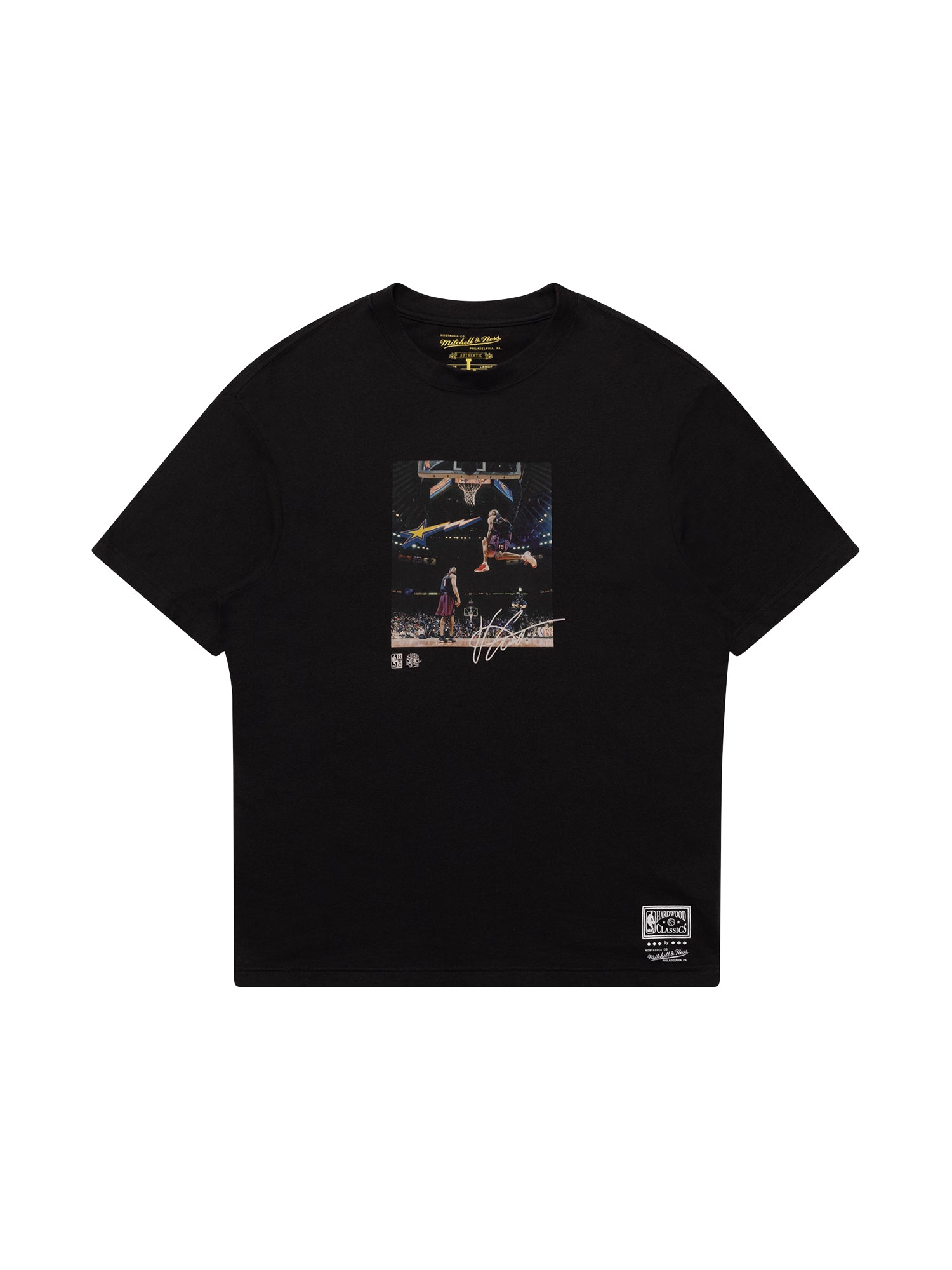 Mitchell And Ness T-Shirts Vince Carter Toronto Raptors Mitchell & Ness NBA Dunk Contest Photo Vintage T-Shirt - Faded Black