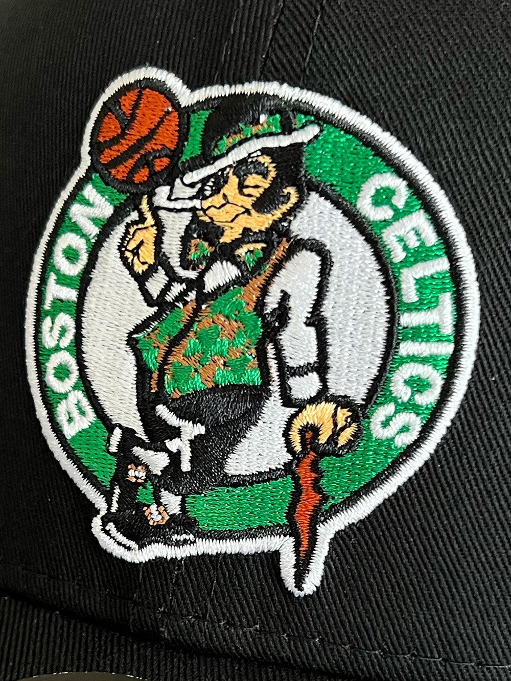 NBA Essentials Caps Youths Youths Boston Celtics NBA Essentials Team Curve Snapback Hat - Black