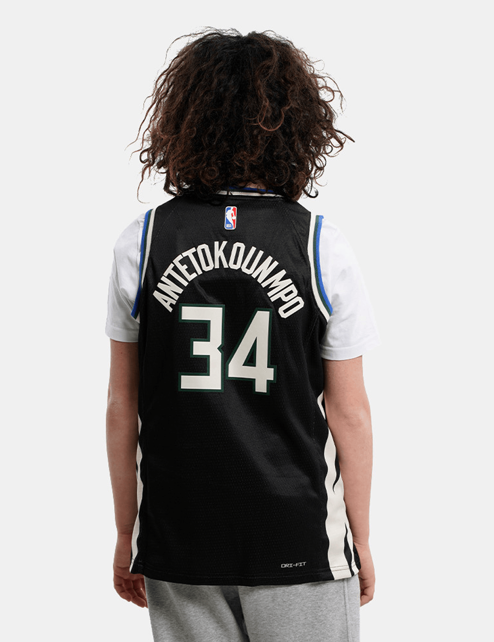 Nike Jerseys Youths Giannis Antetokounmpo Milwaukee Bucks Nike NBA Statement Jersey - Black