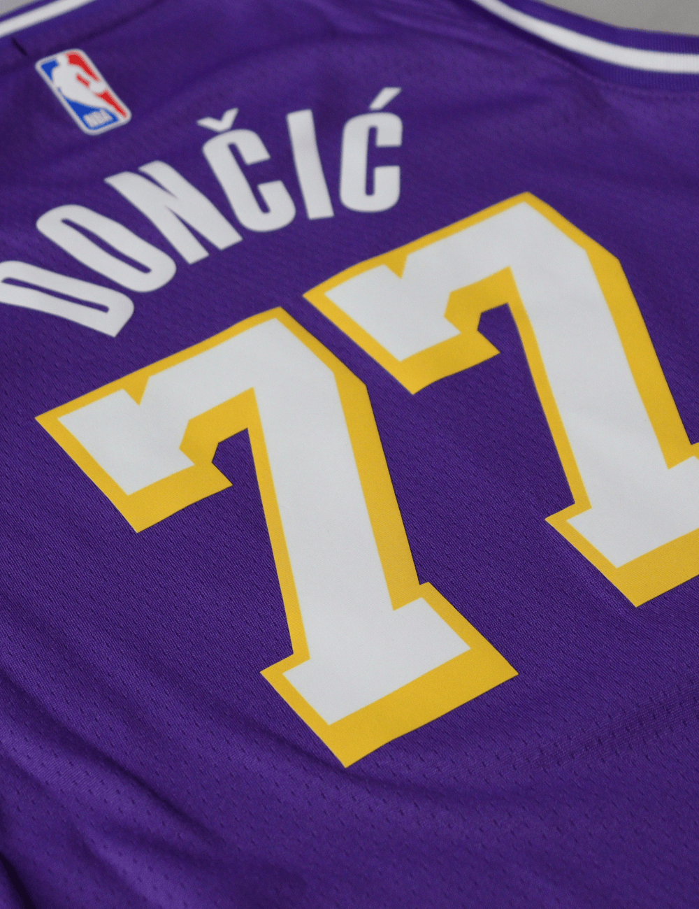Nike Jerseys Youths Luka Doncic Los Angeles Lakers Nike NBA Statement Jersey - Purple