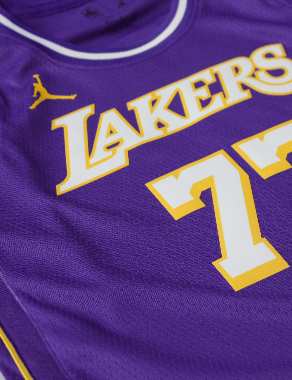 Nike Jerseys Youths Luka Doncic Los Angeles Lakers Nike NBA Statement Jersey - Purple