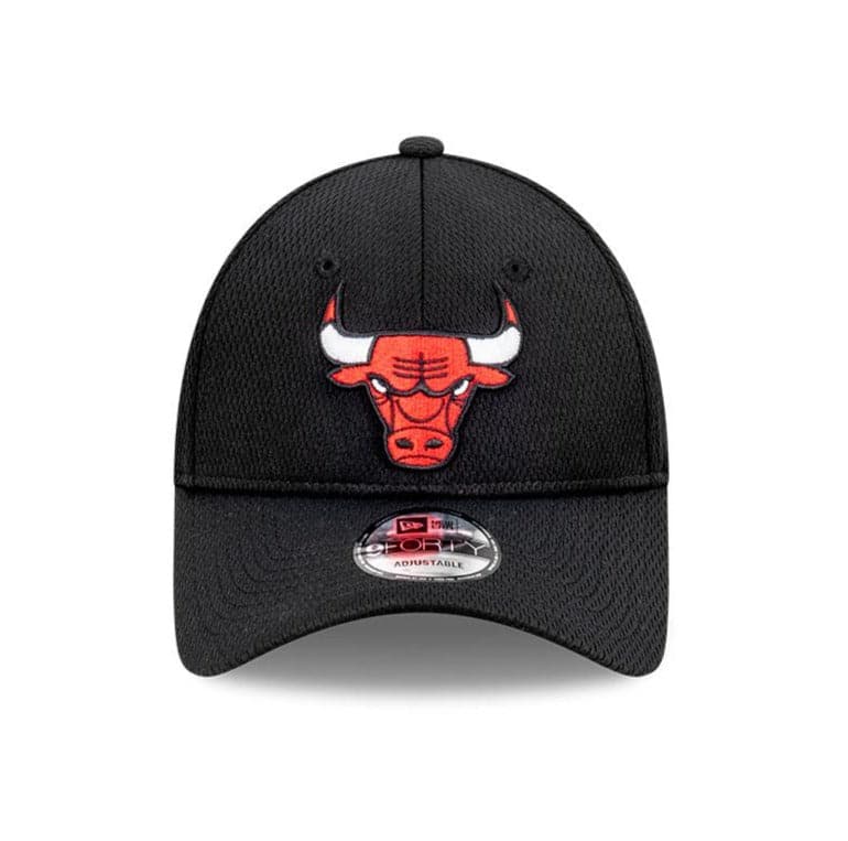 Chicago Bulls New Era NBA Alt Dash Mesh 9FORTY Snapback Hat - Black