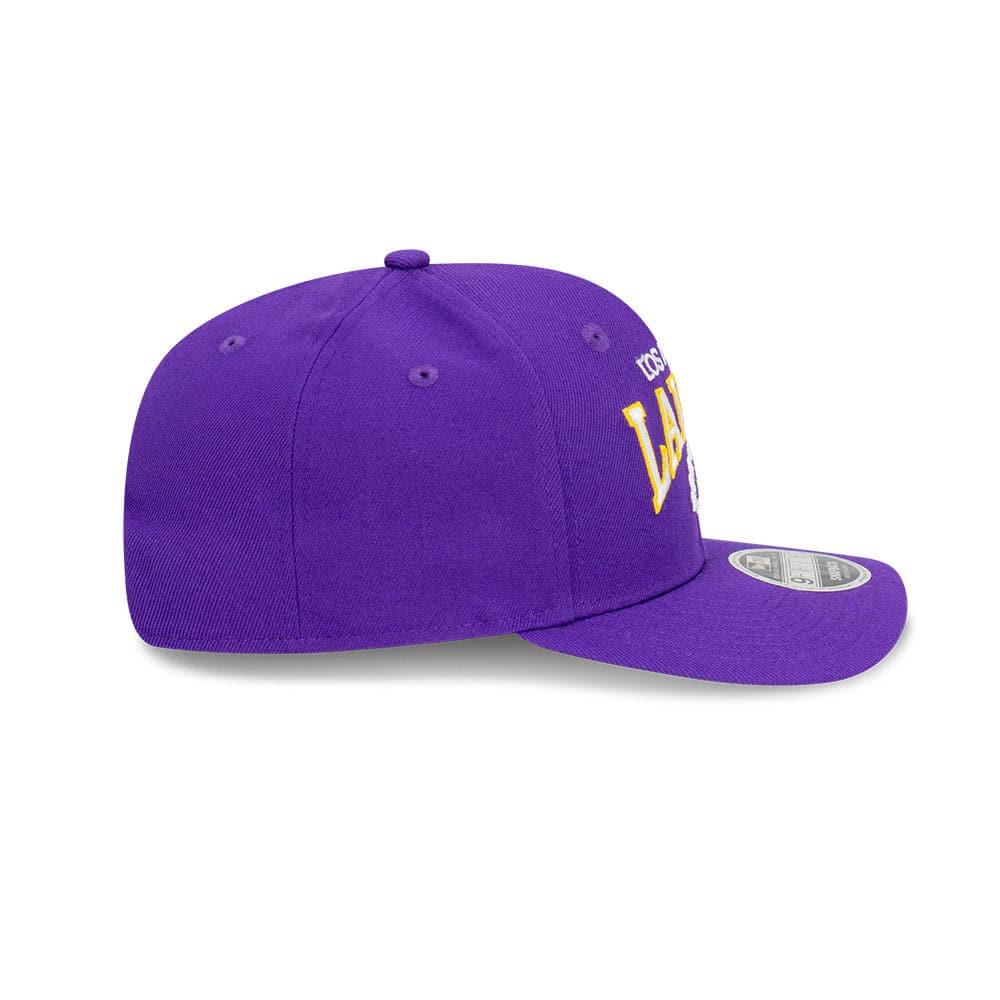 Youths Los Angeles Lakers New Era NBA Team Arch Pre-Curved OF 9FIFTY Snapback Hat - Purple
