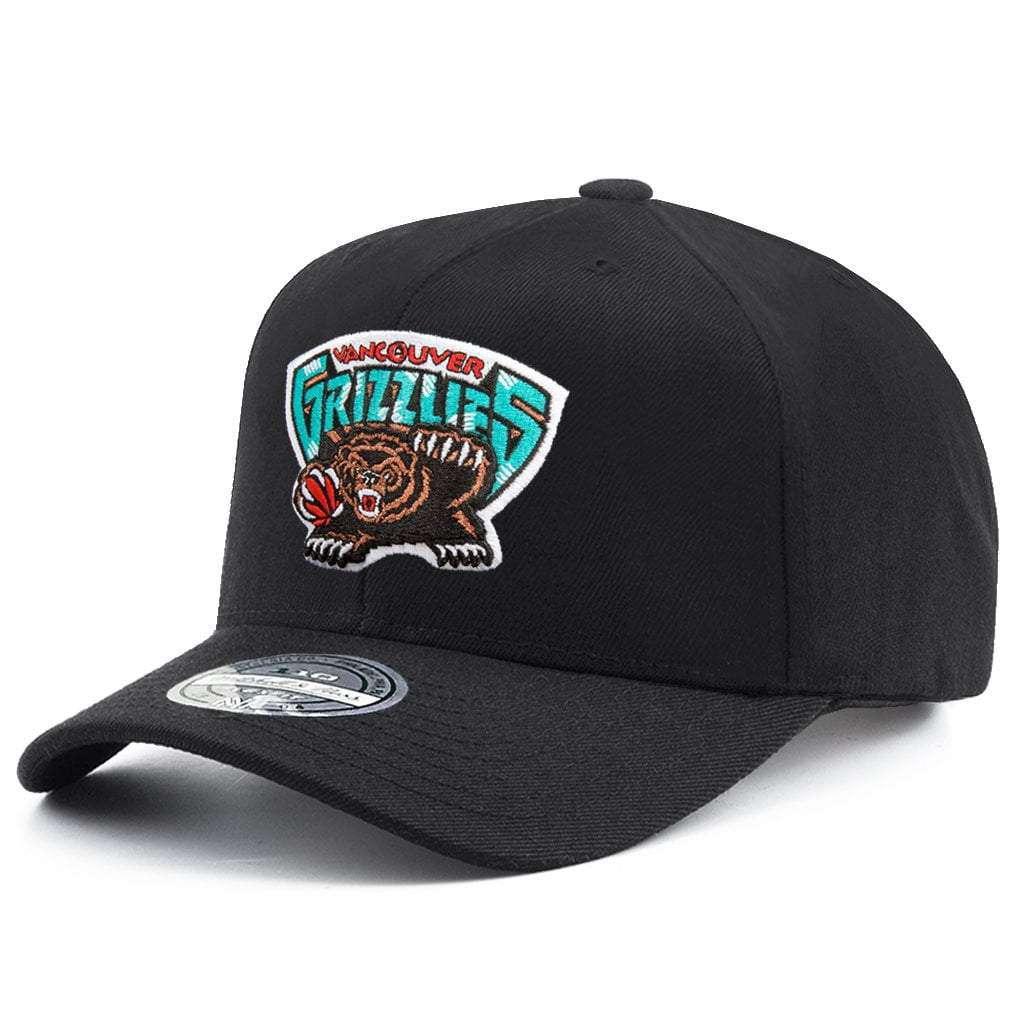 Vancouver Grizzlies Mitchell & Ness NBA HWC Logo 110 Curved Snapback Hat - Black