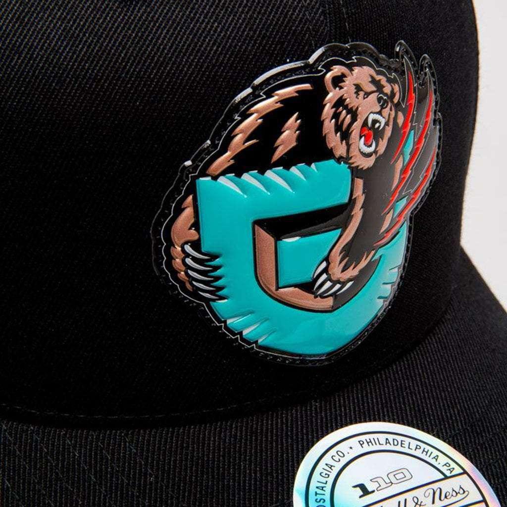 Vancouver Grizzlies Mitchell & Ness NBA Chrome Logo 110 Curved Snapback Hat - Black