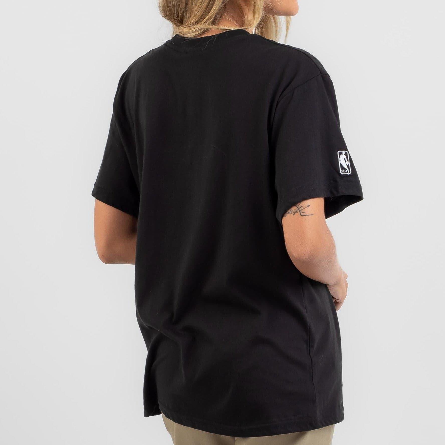 Womens Chicago Bulls NBA Essentials Bridgeport Oversized T-Shirt - Black