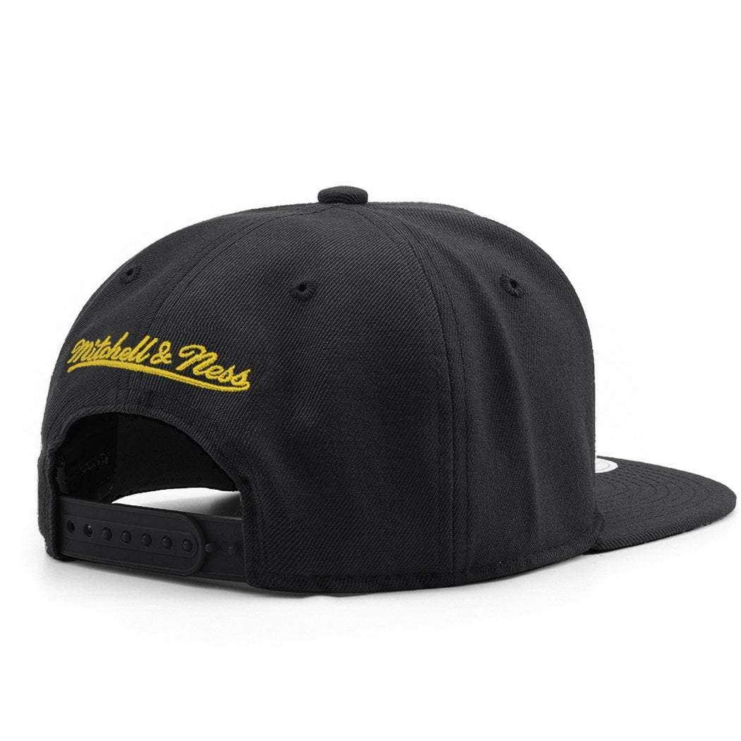 Golden State Warriors Mitchell & Ness NBA Team High Crown Snapback Hat - Black