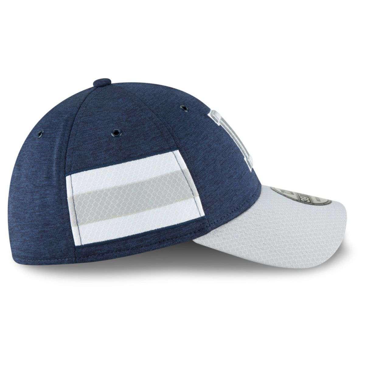 Dallas Cowboys New Era NFL 2018 Sideline 39THIRTY Stretch-Fit Curved Hat - Navy