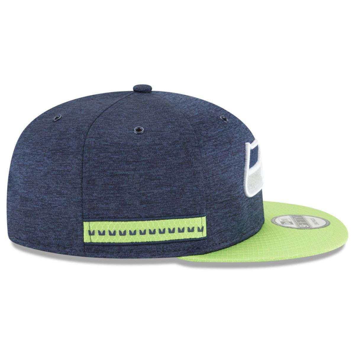 Seattle Seahawks New Era NFL 2018 Sideline 9FIFTY Snapback Hat - Navy