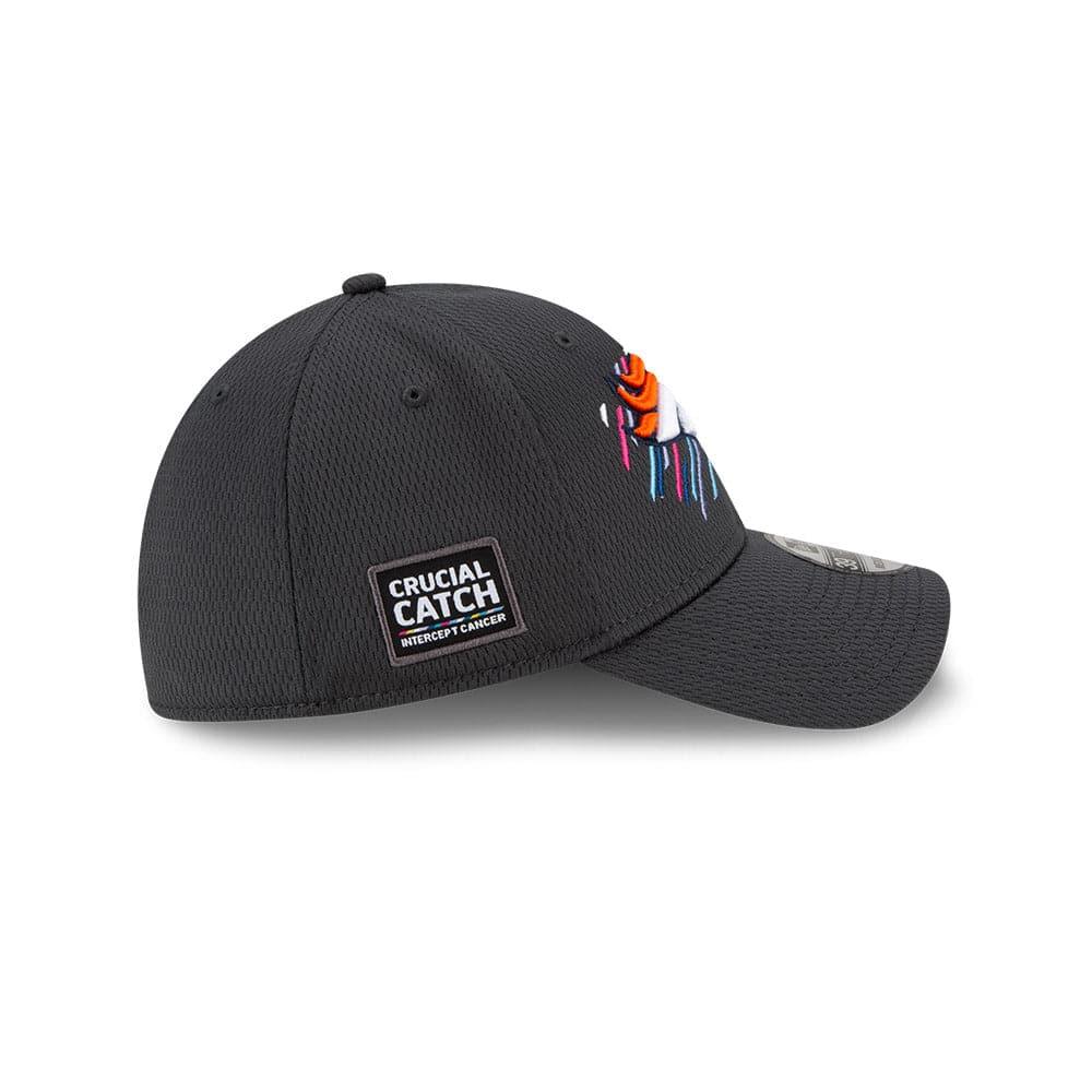 Denver Broncos New Era NFL 2021 Crucial Catch 39THIRTY Flex Fit Hat - Steel