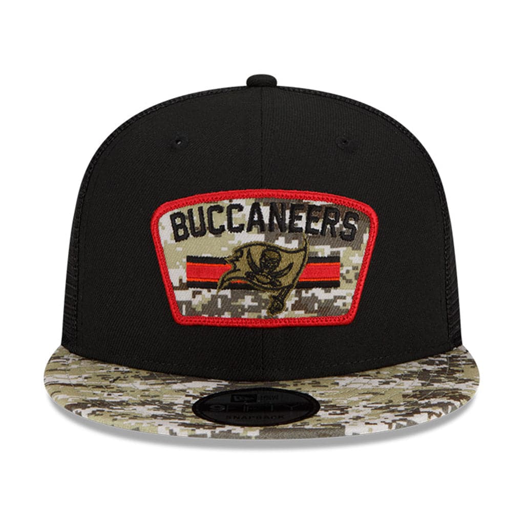 Tampa Bay Buccaneers New Era NFL 2021 Salute To Service 9FIFTY Snapback Hat - Black