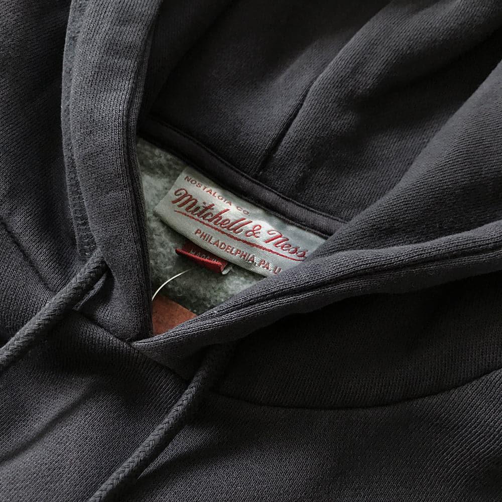 Chicago Bulls Mitchell & Ness NBA HWC Logo Vintage Hoodie Jumper - Faded Black