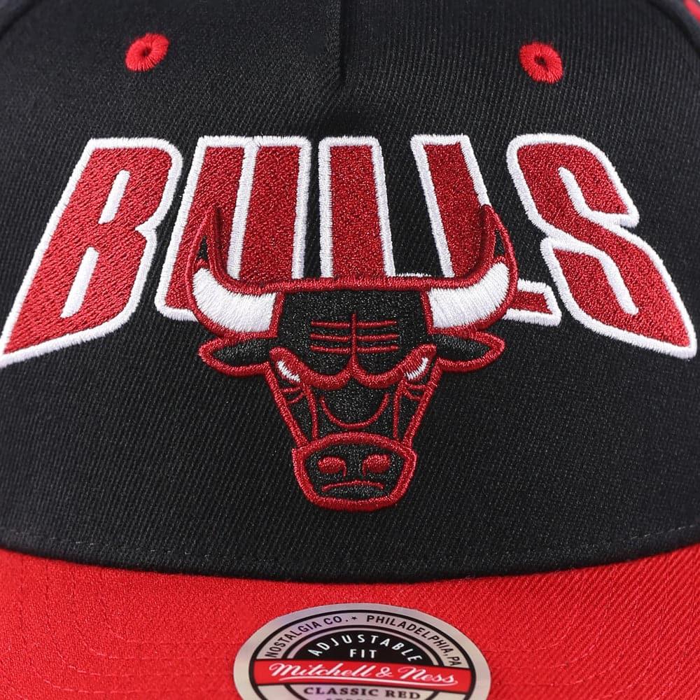 Chicago Bulls Mitchell & Ness NBA Flashback Classic Red Snapback Hat - Black