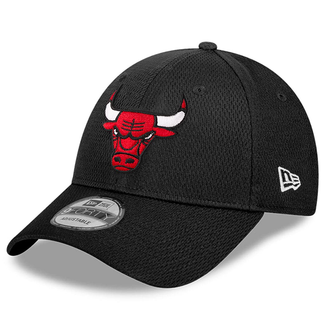 Chicago Bulls New Era NBA Alt Dash Mesh 9FORTY Snapback Hat - Black