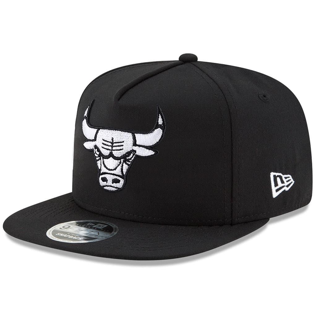 Chicago Bulls New Era NBA Monochrome 9FIFTY A-Frame Snapback Hat - Black
