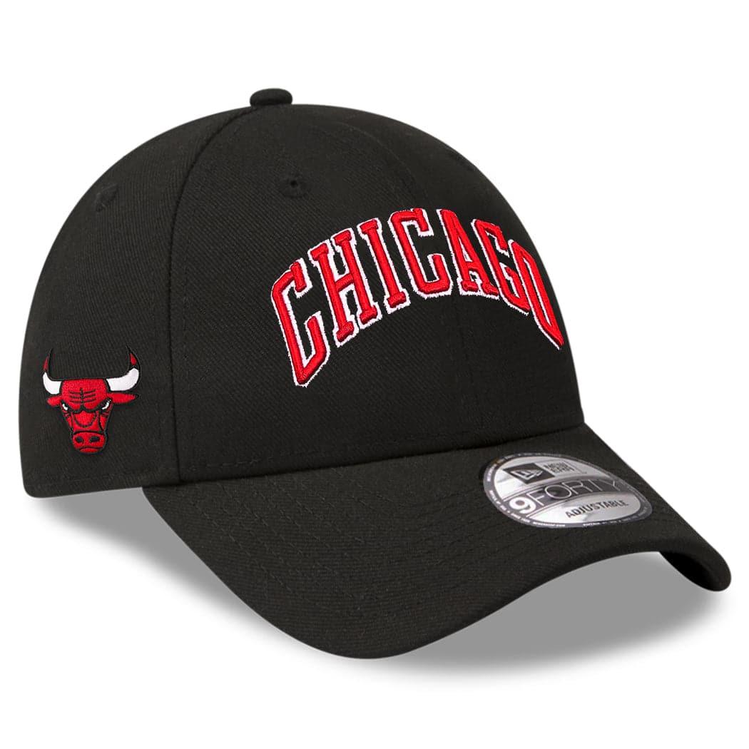 Chicago Bulls New Era NBA Wordmark 9FORTY Curve Snapback Hat - Black
