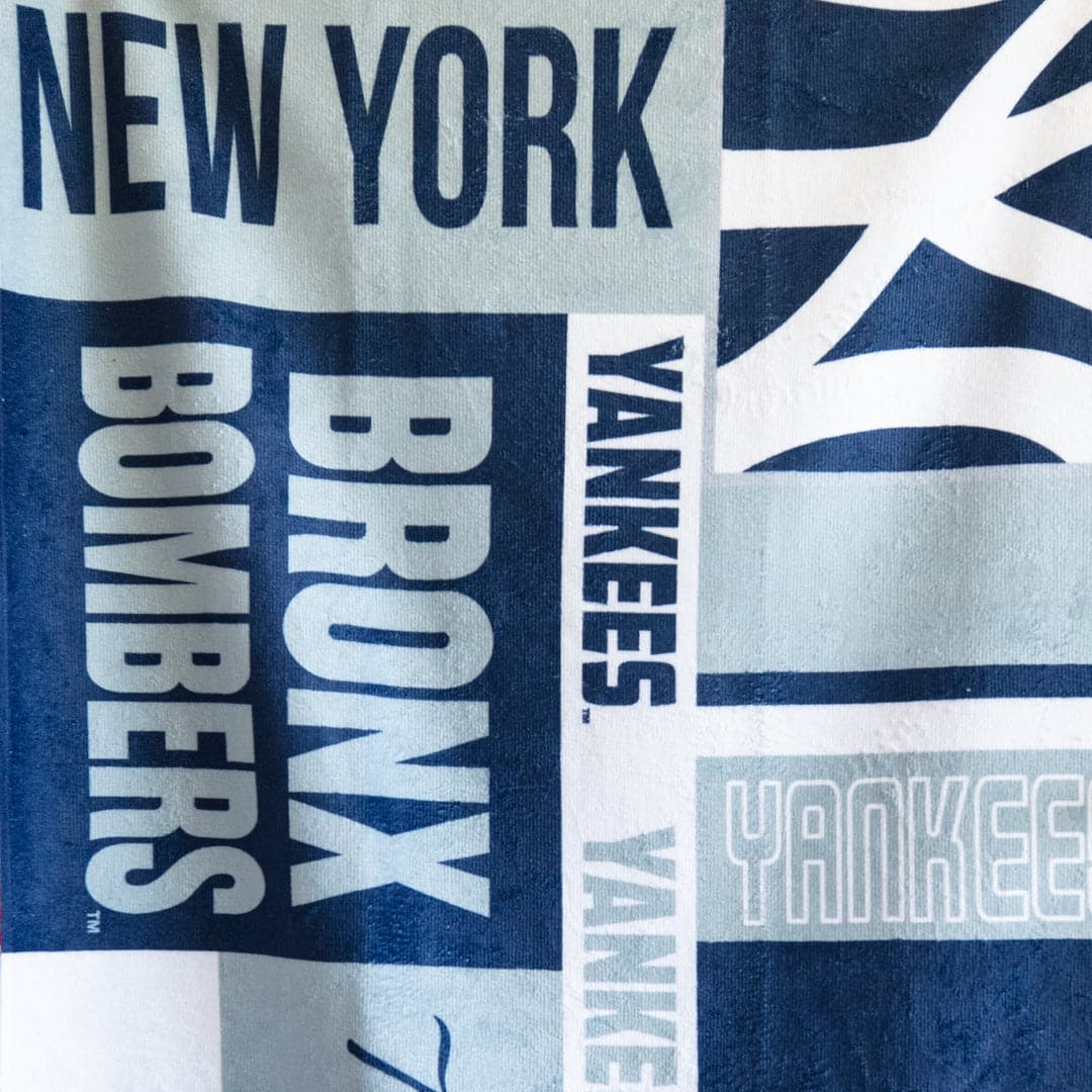 New York Yankees Wincraft MLB 30 x 60" Spectra Beach Towel