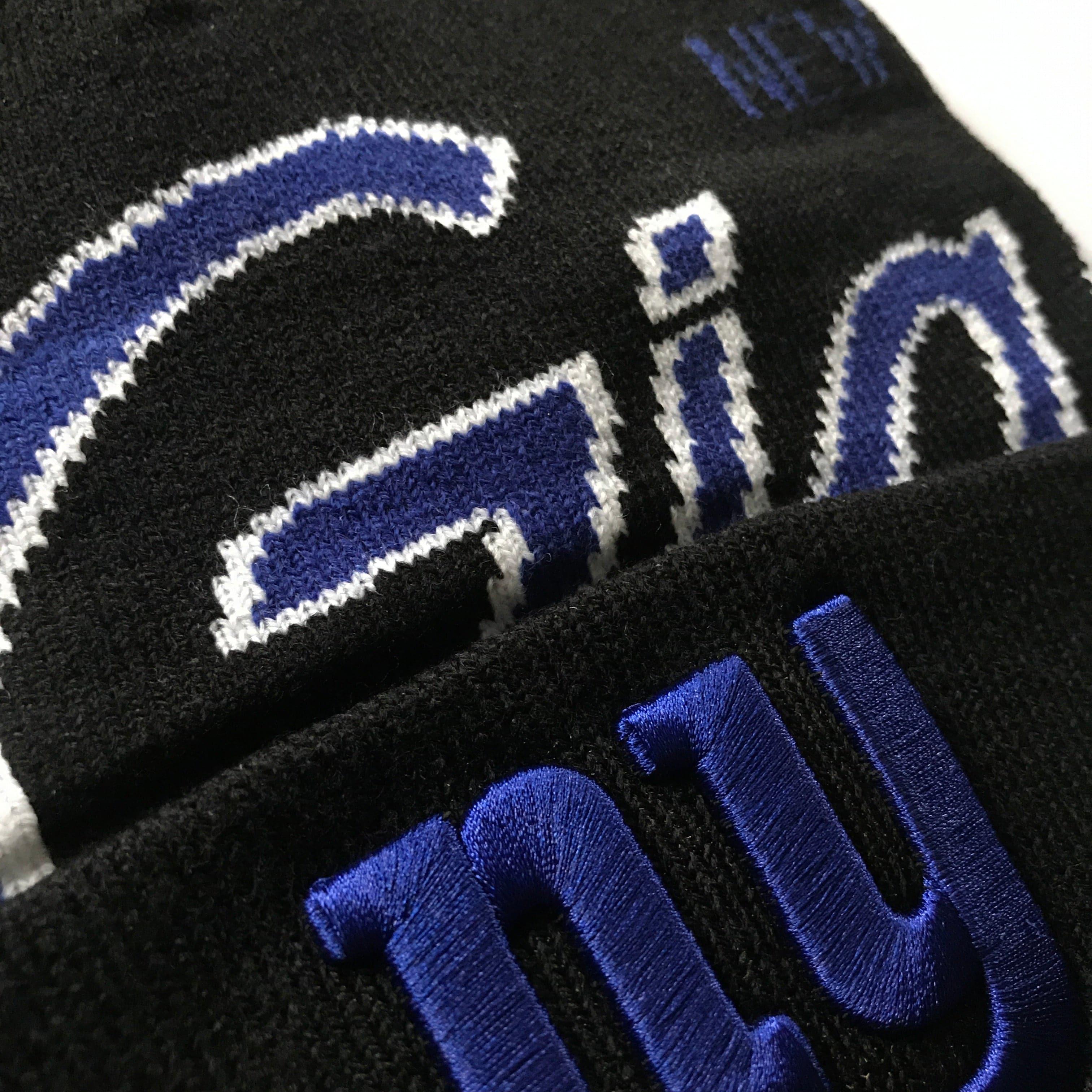 New York Giants Mitchell & Ness NFL Script Burst Pom Knit Beanie - Black