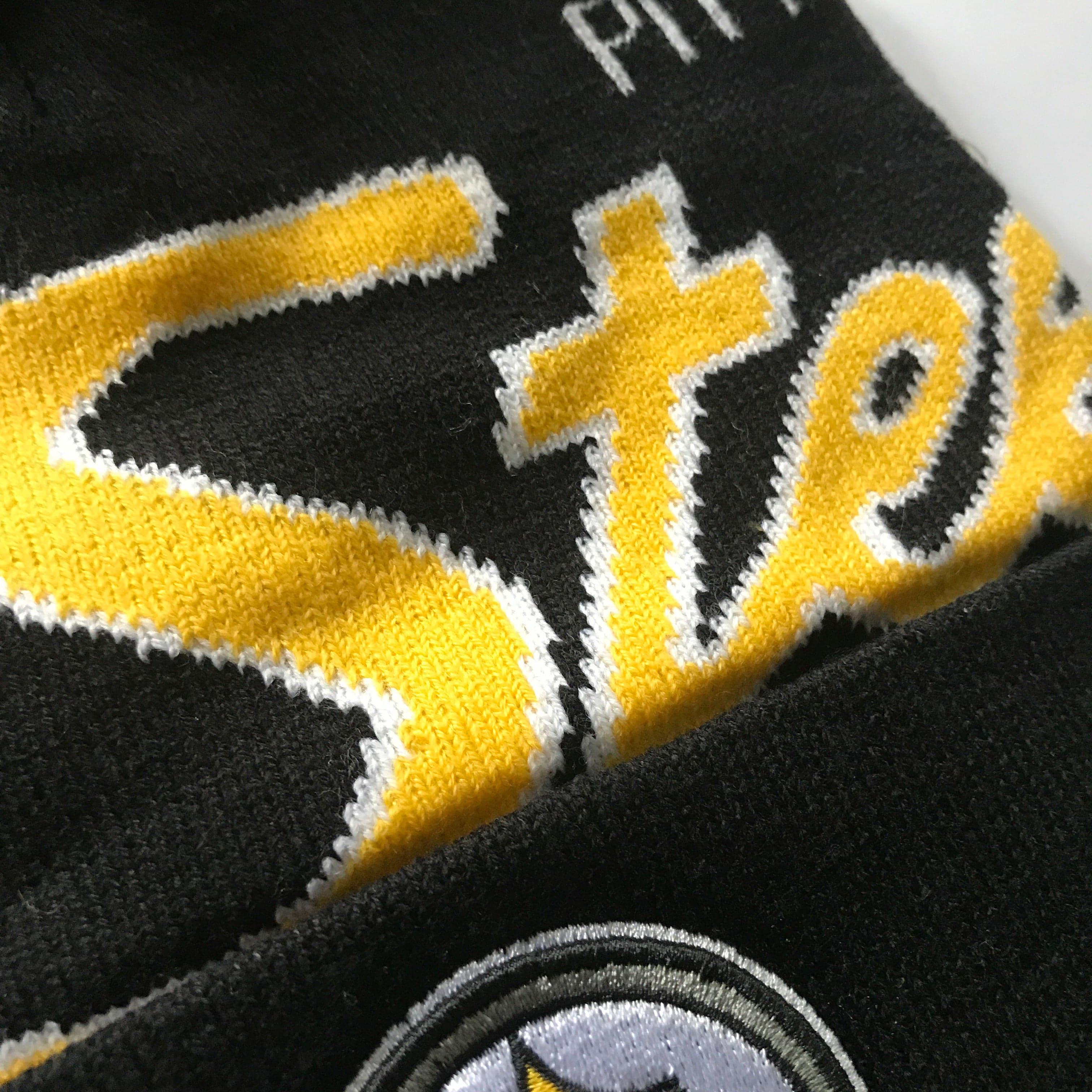 Pittsburgh Steelers Mitchell & Ness NFL Script Burst Pom Knit Beanie - Black