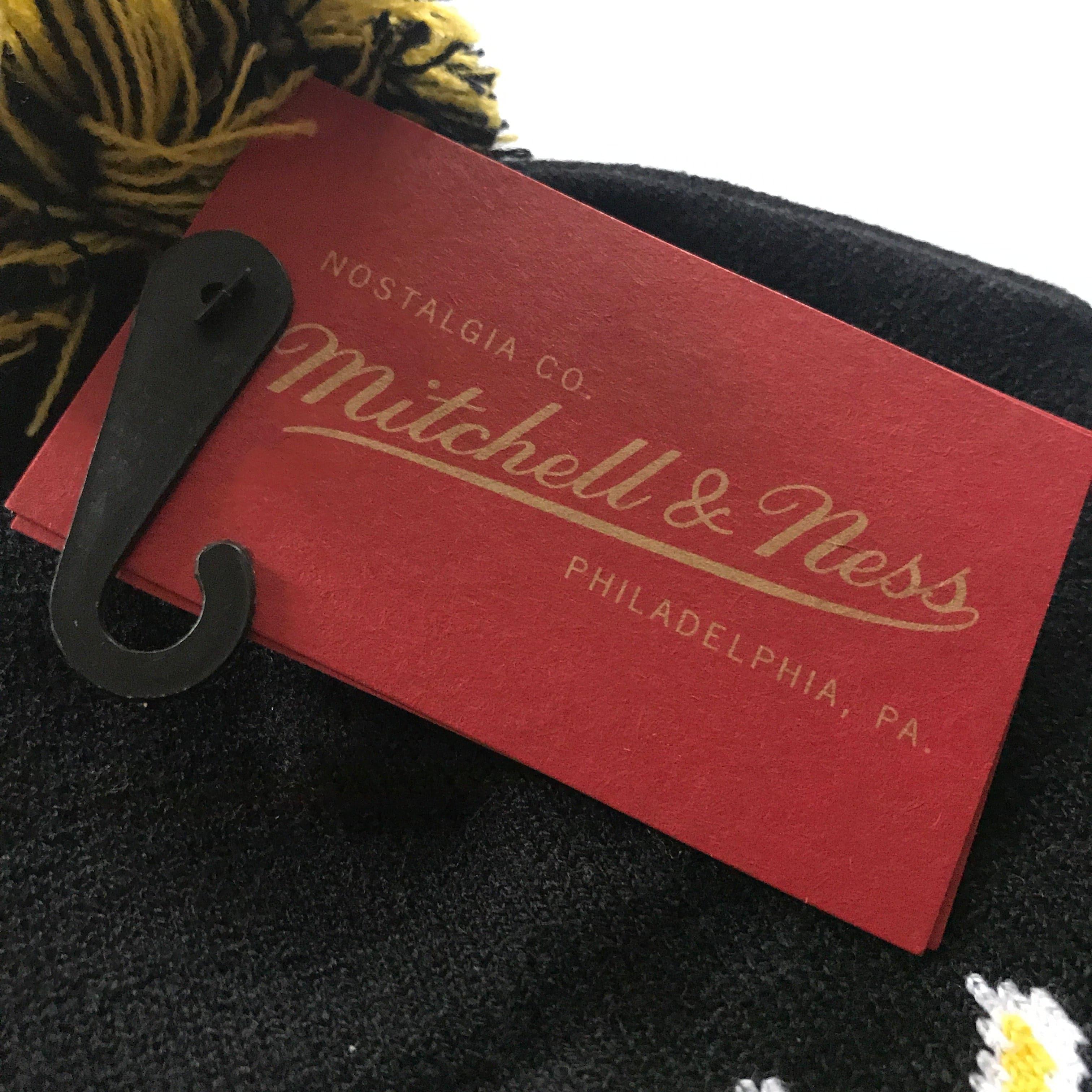 Pittsburgh Steelers Mitchell & Ness NFL Script Burst Pom Knit Beanie - Black