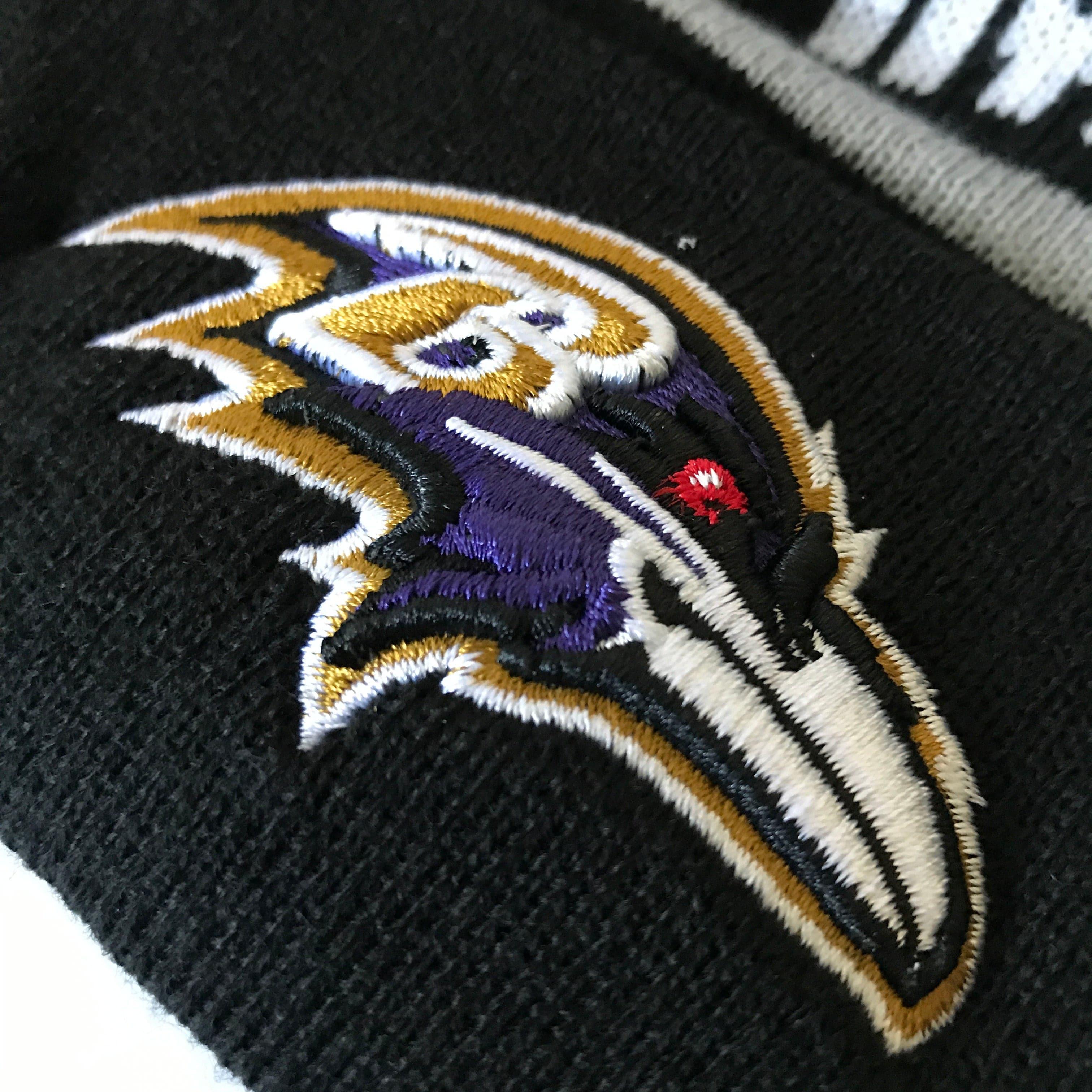 Baltimore Ravens New Era NFL Grey Stripe Knit Beanie - Black