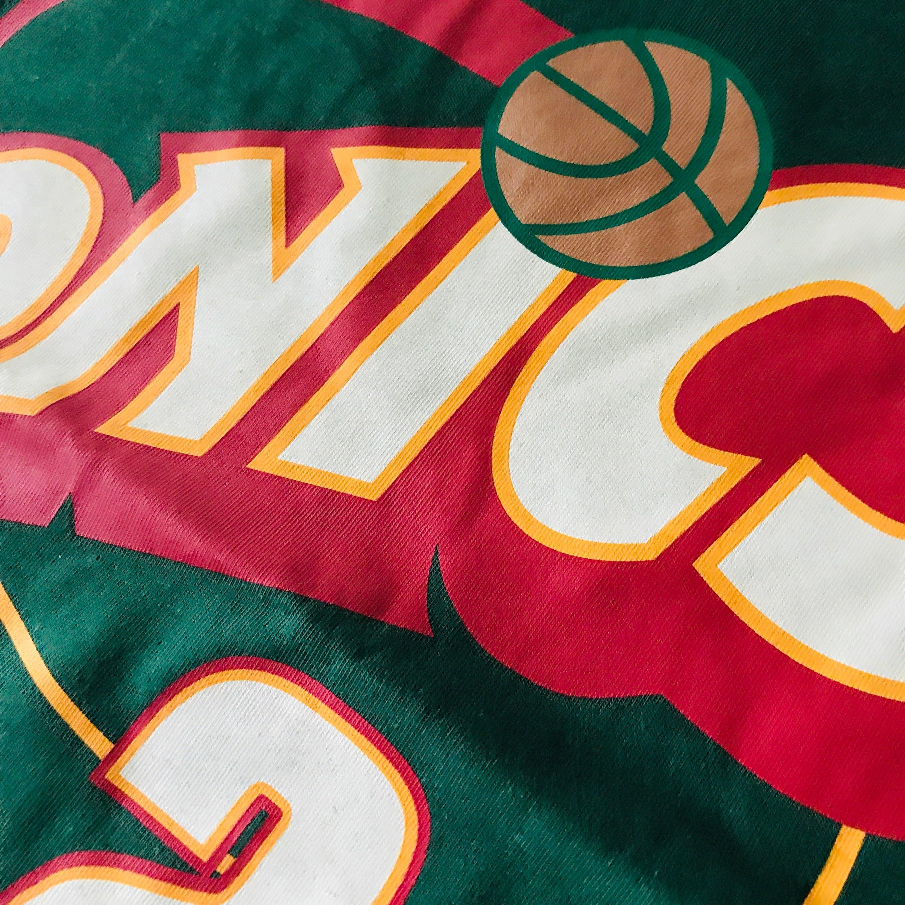 Gary Payton Seattle Supersonics Mitchell & Ness NBA HWC Name Number T-Shirt - Green
