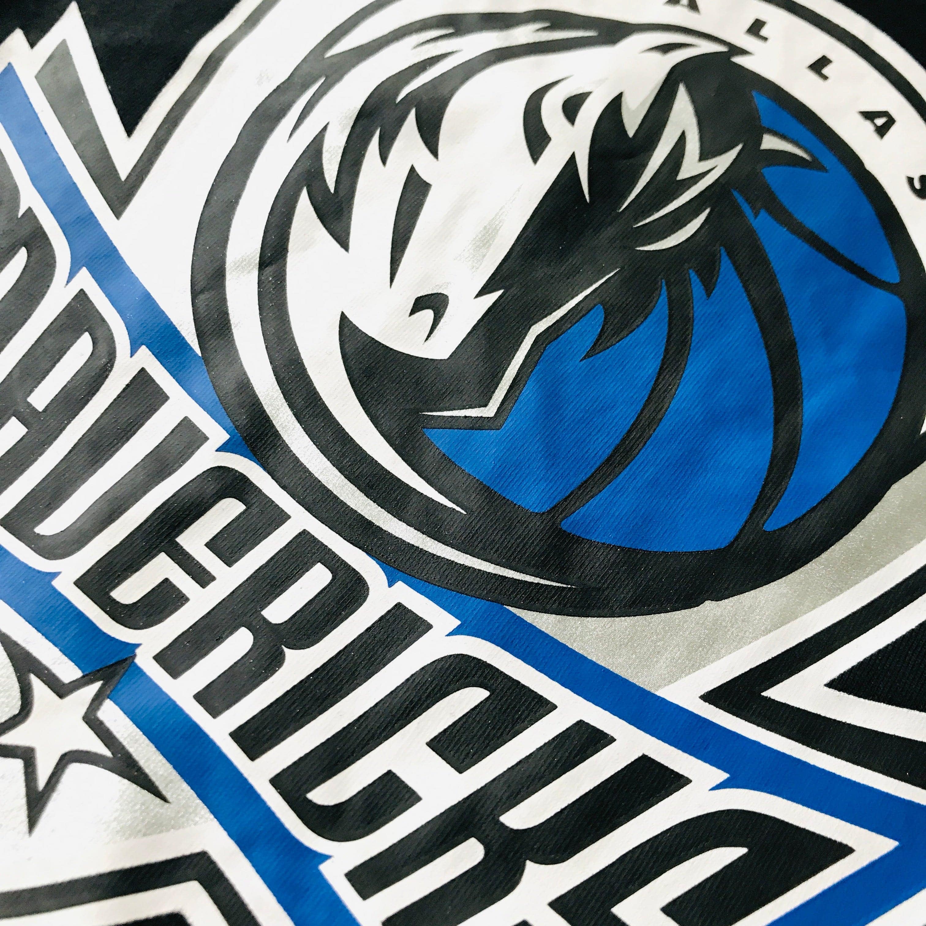 Dallas Mavericks Outerstuff NBA Team Logo T-Shirt - Black