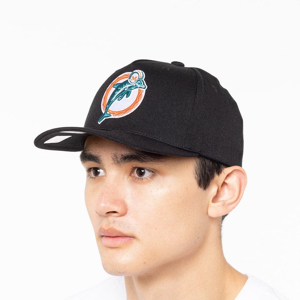 Miami Dolphins Mitchell & Ness NFL Throwback Classic Red Snapback Hat - Black