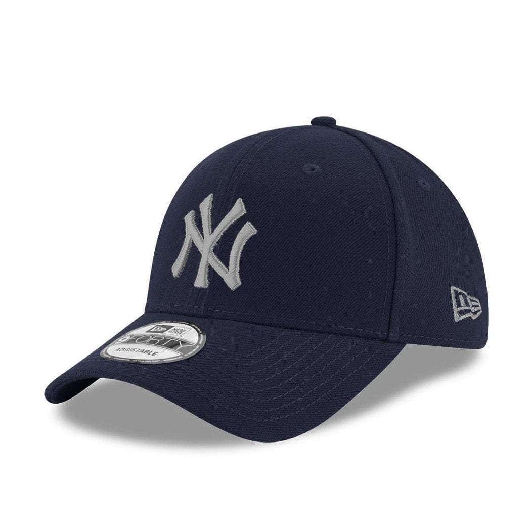 Youths New York Yankees New Era MLB Silver Logo 9FORTY Curve Hat - Navy
