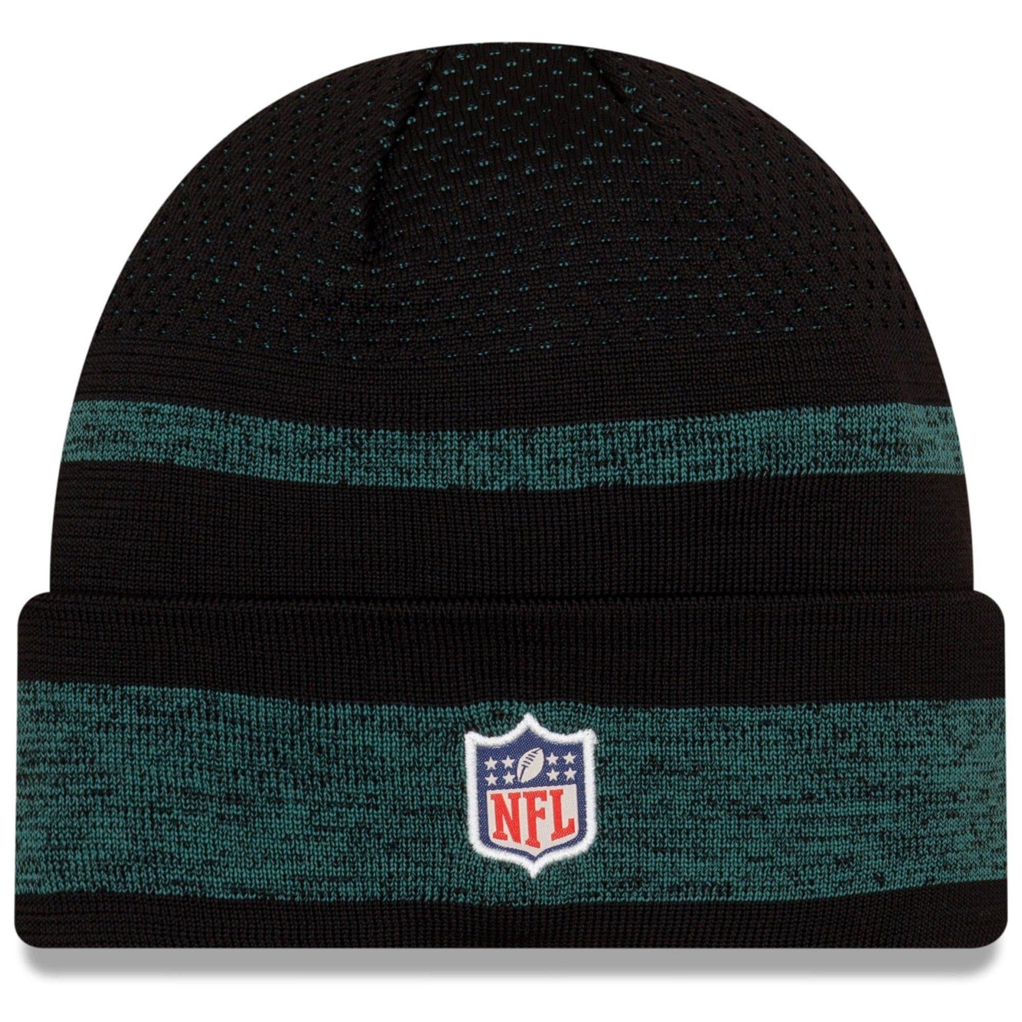 Philadelphia Eagles New Era NFL 2021 Sideline Performance Tech Cuff Beanie - Black