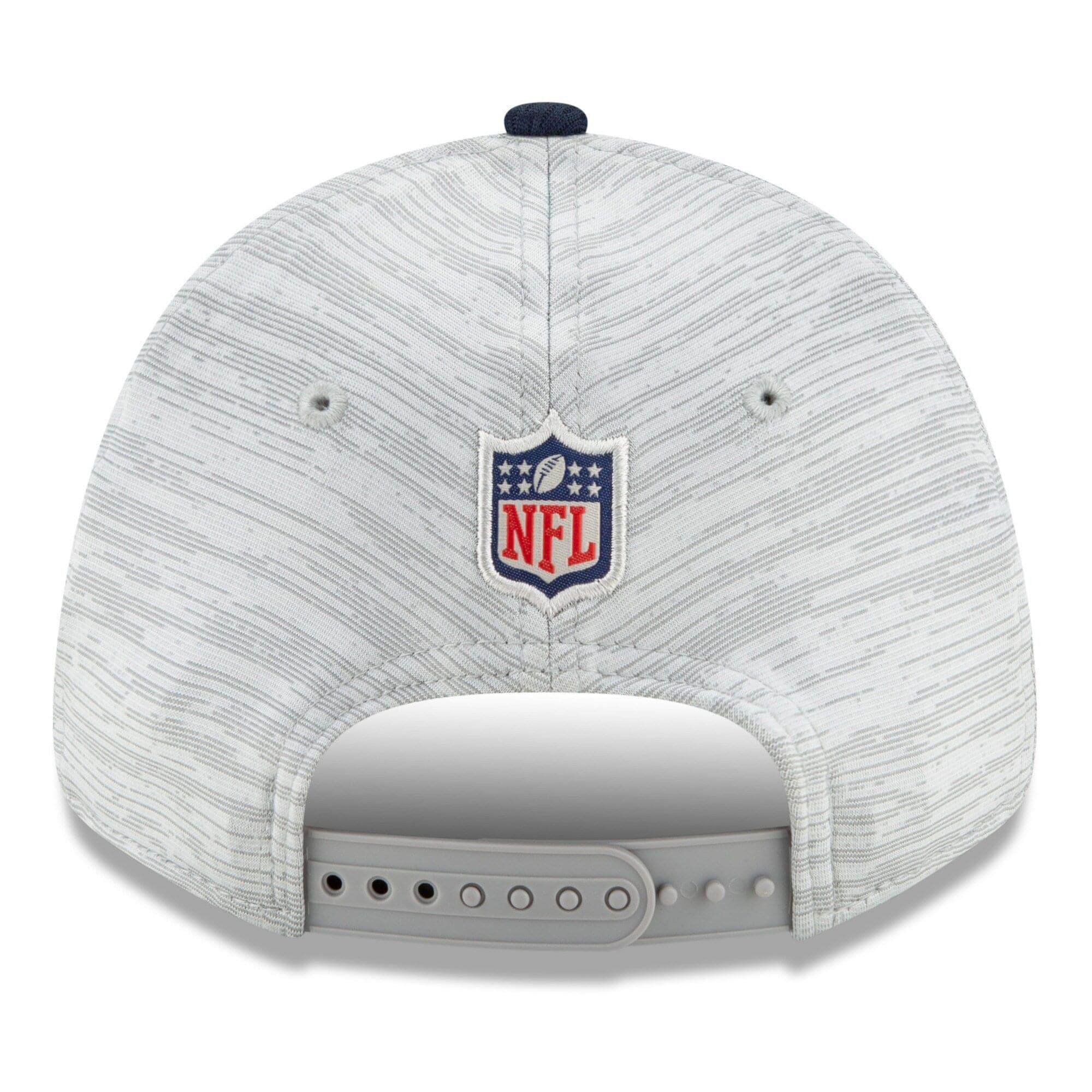 Tennessee Titans New Era NFL 2021 Training Camp 9FORTY Curve Stretch Snapback Hat - Grey