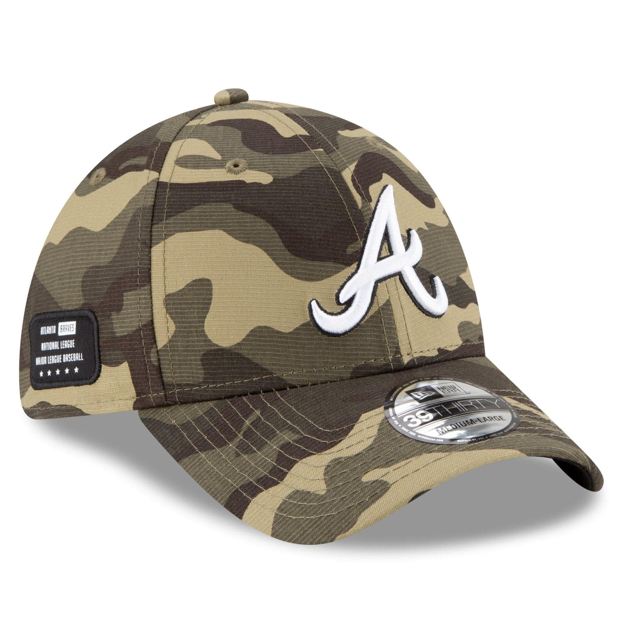 New Era Caps Atlanta Braves New Era MLB 2021 Armed Forces 39THIRTY Flex Fit Curve Hat - Camo